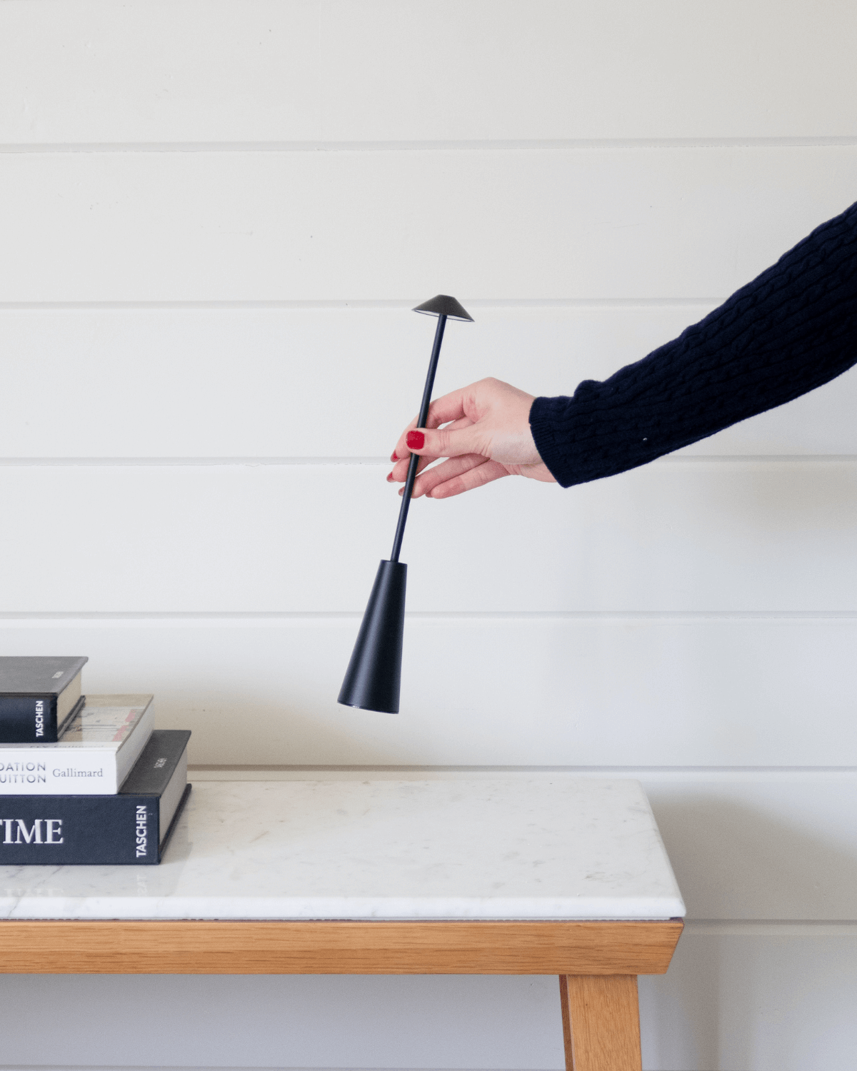 Elysian Portable Lamp | Wireless Rechargeable, 8-Hour Battery Life