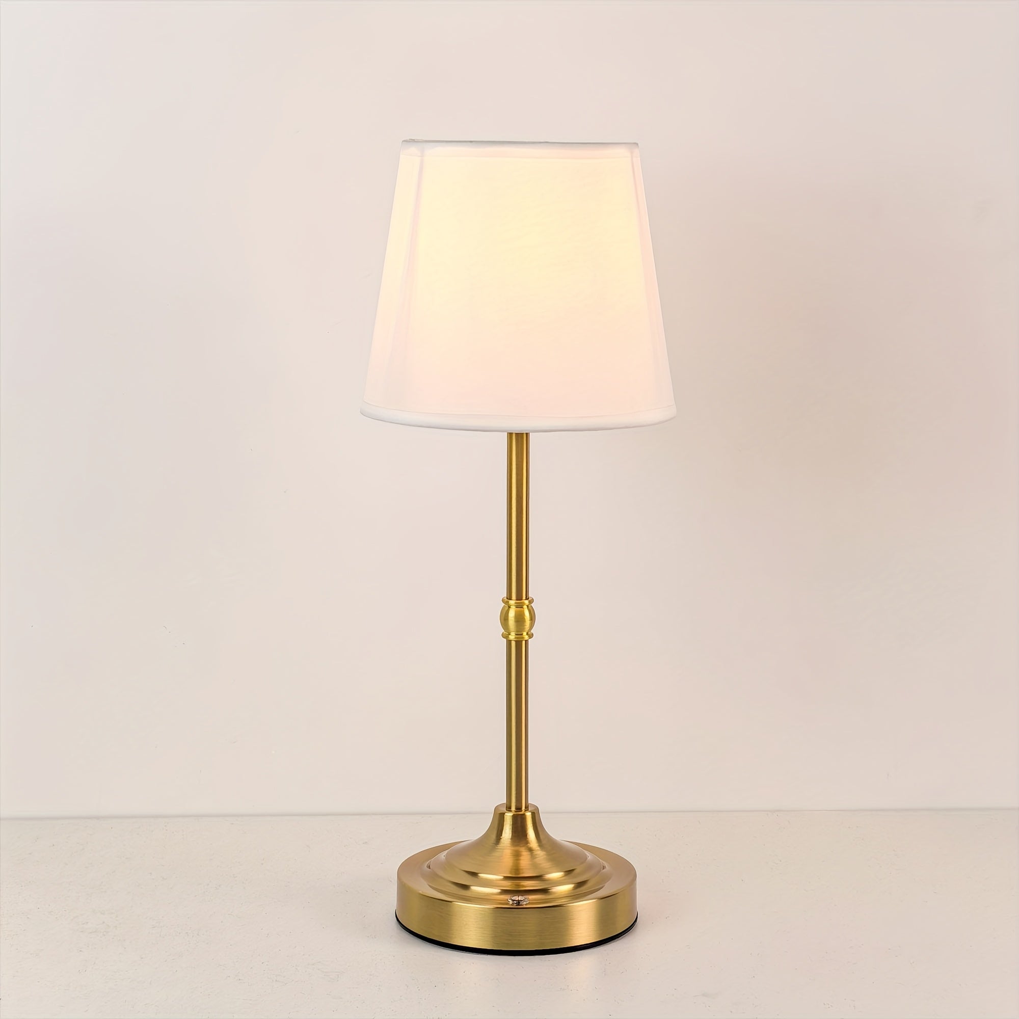 Bela Dimmable Table Lamp | Touch Control, Cordless Design