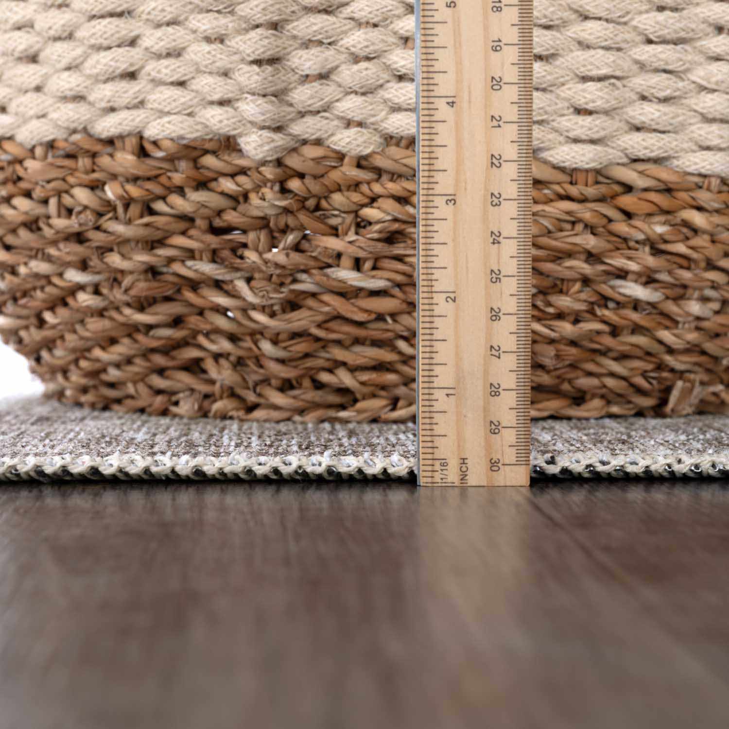 Bela Washable Rug  Machine Woven  Cream and Sage Design