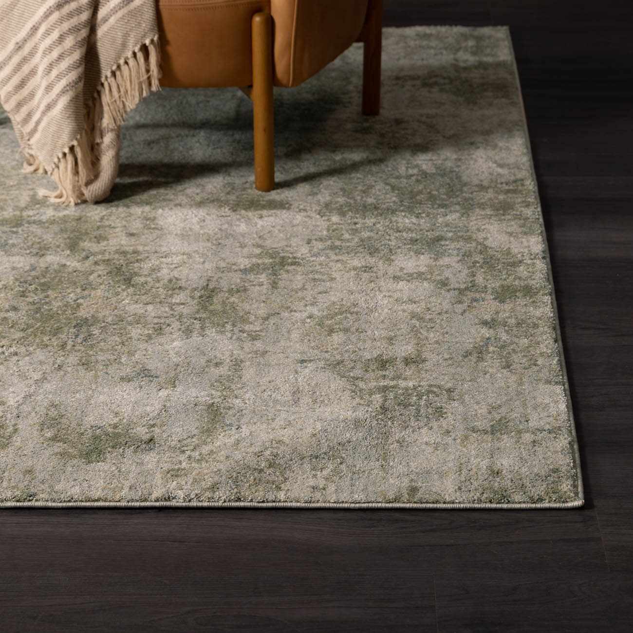 Zara Thick Luxe Rug  High Pile  Machine Woven Polypropylene