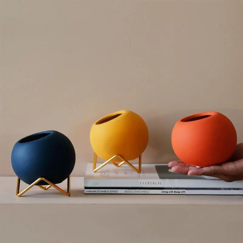Cleo Ceramic Plant Pot | Modern Design with Steel Stand