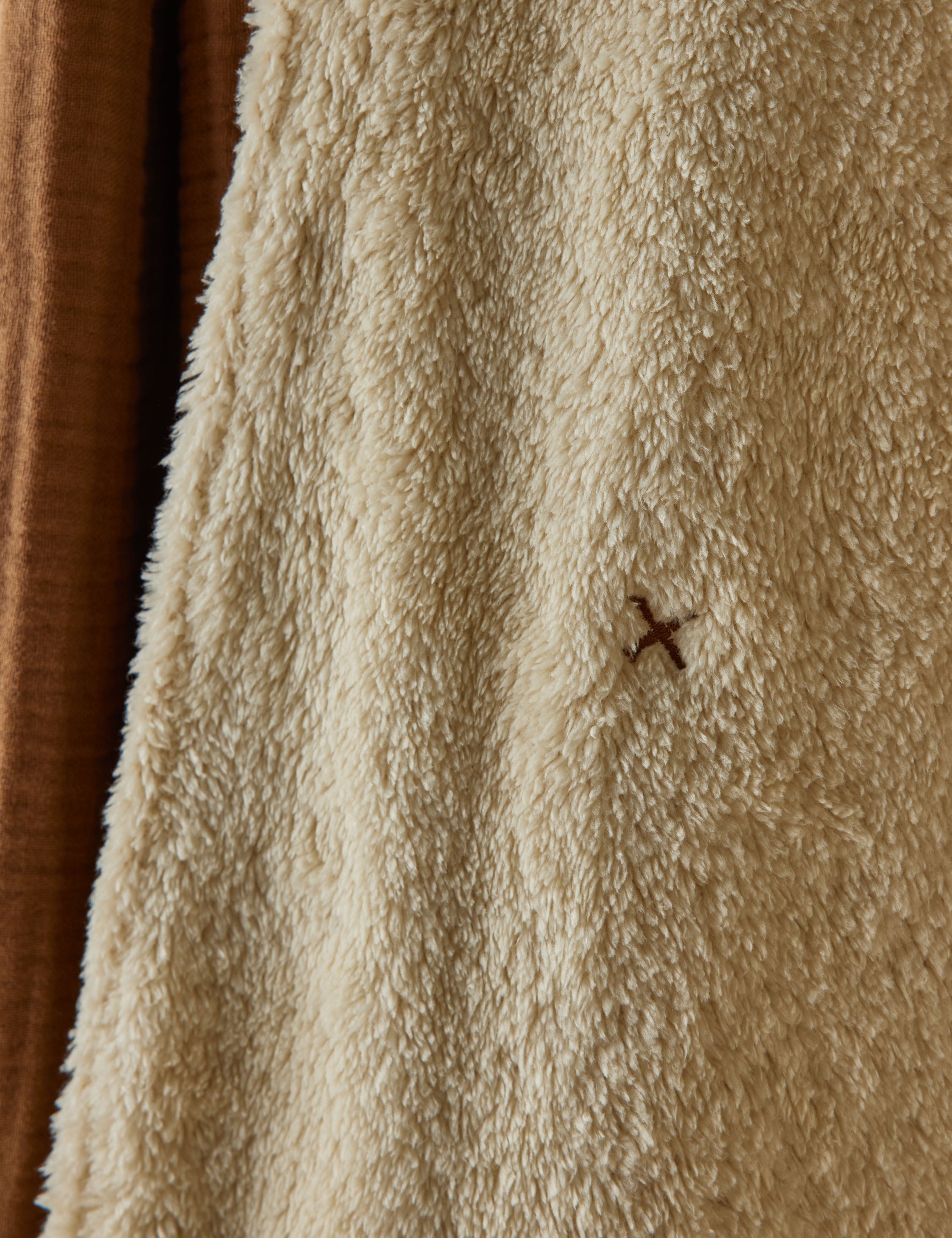 Alera Sherpa Throw | Plush Organic Cotton, Fringed Ends