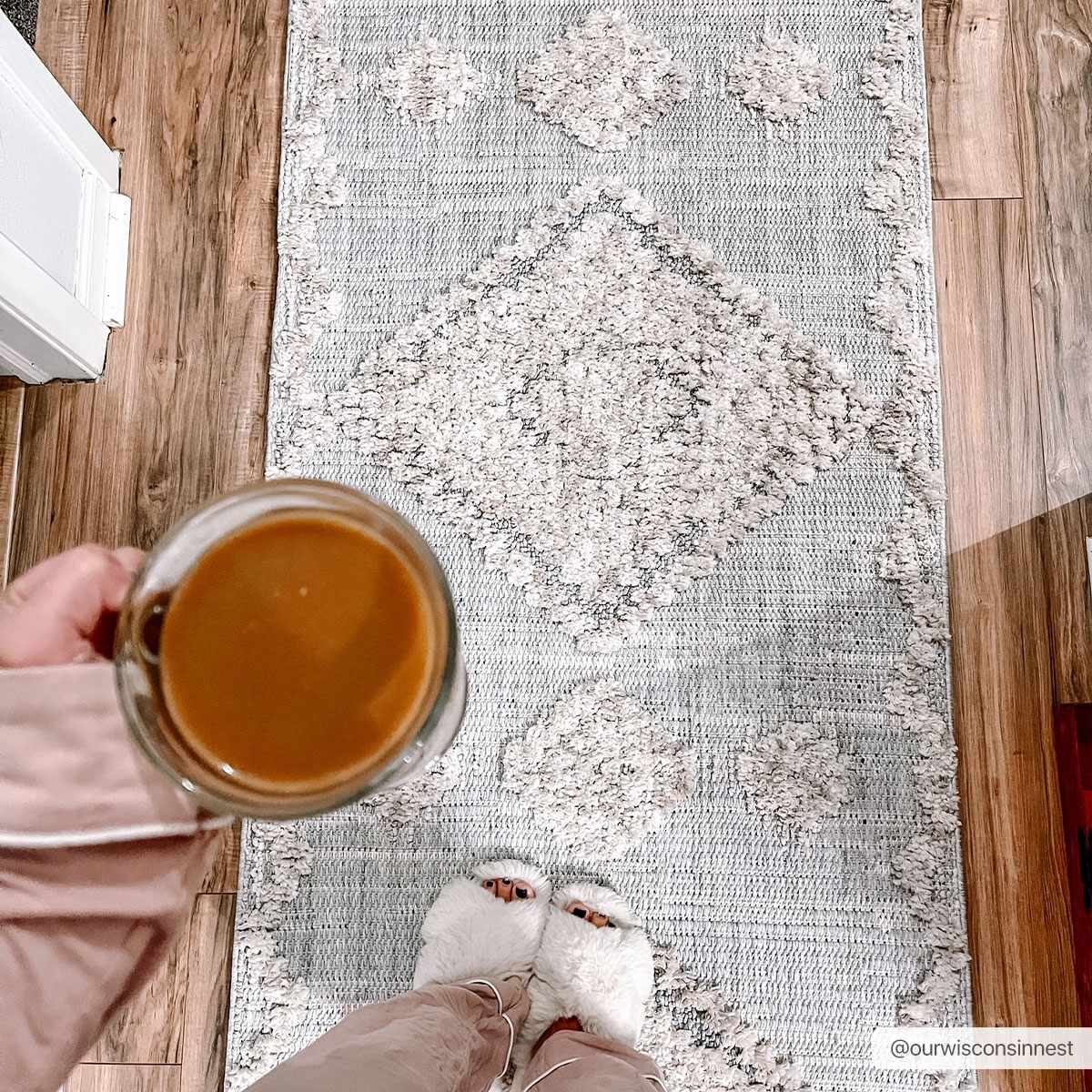 Aero Ampusungan Area Rug  High Pile  Transitional Bohemian Design