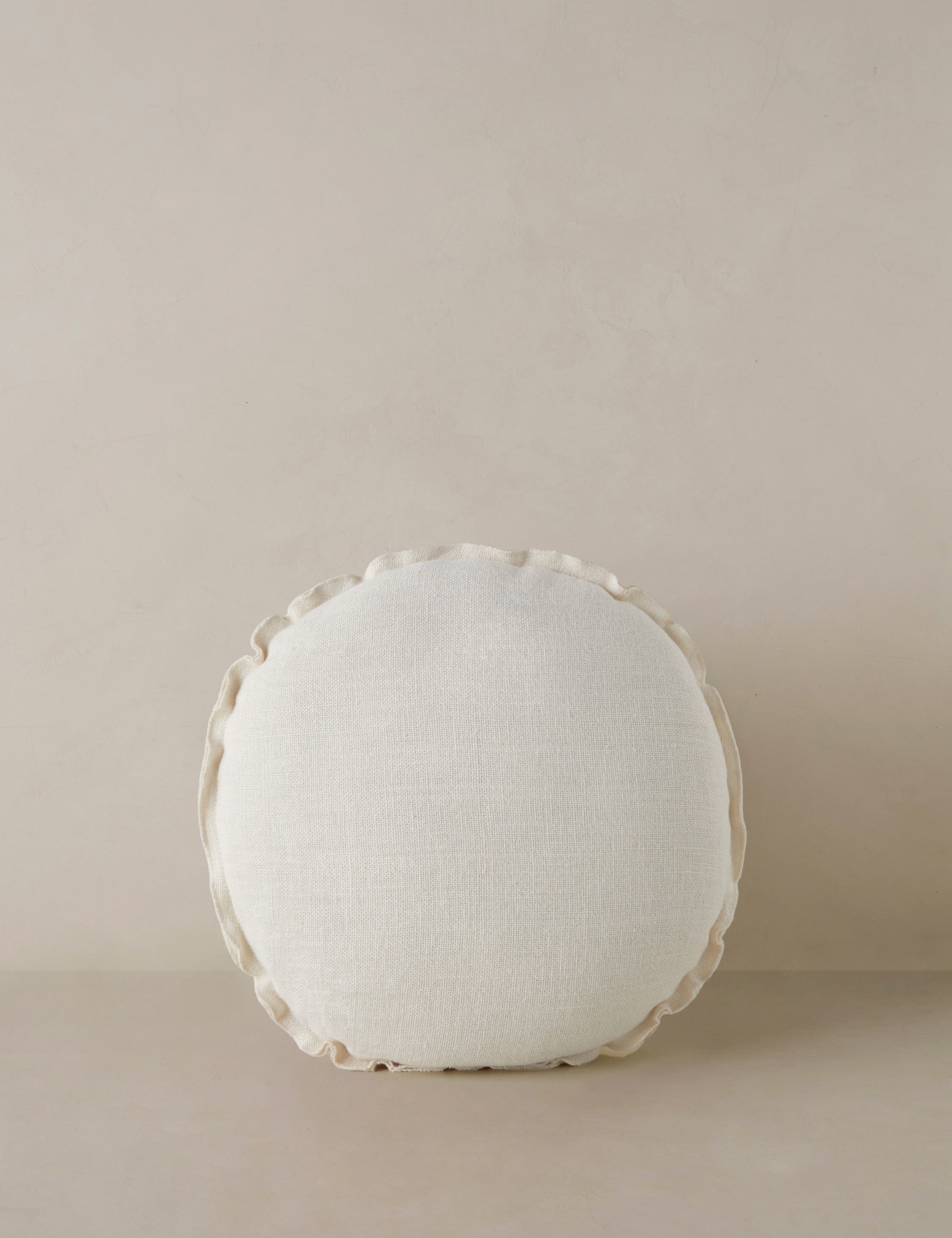 Luno Round Pillow | Linen, Flange Trim