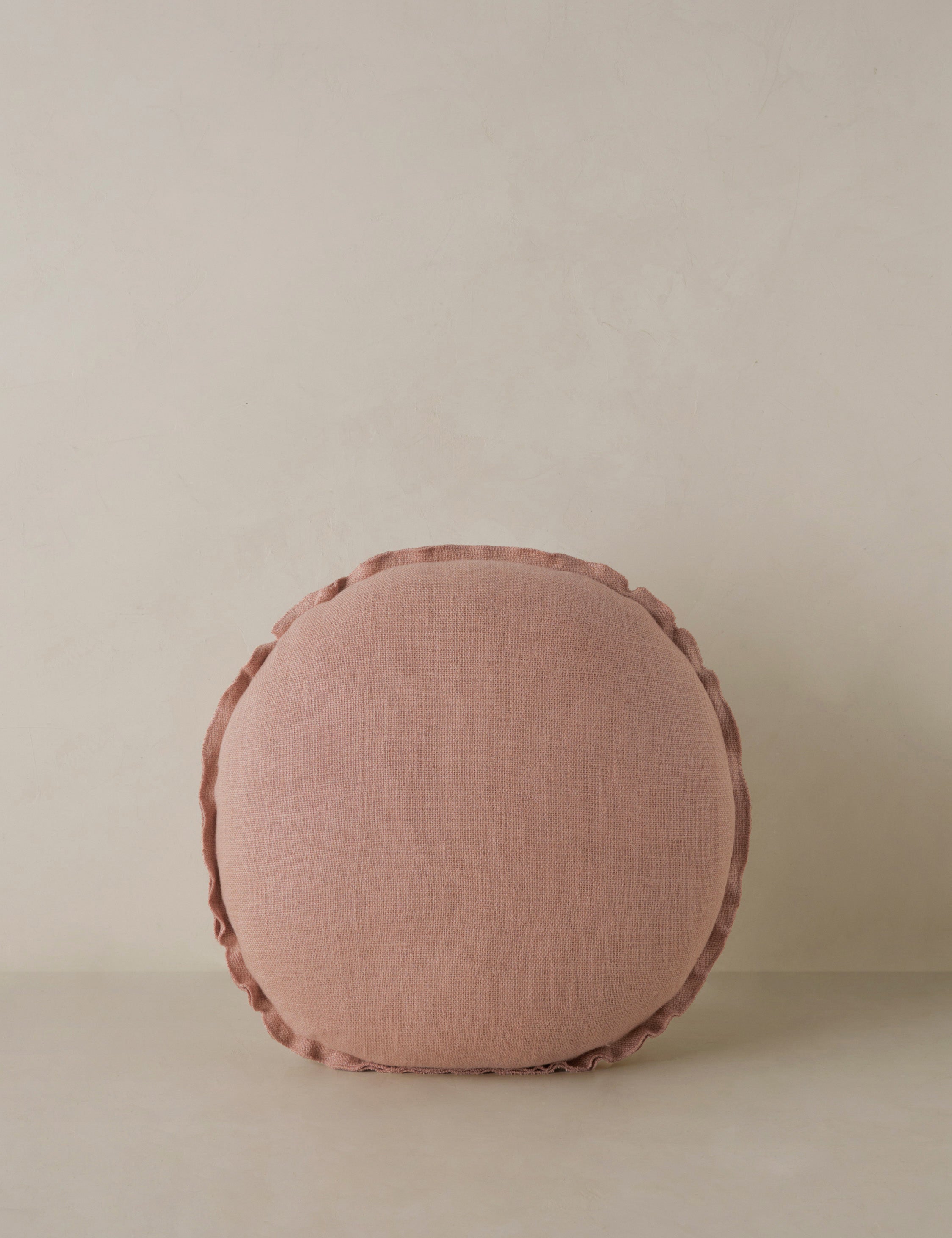 Luno Round Pillow | Linen, Flange Trim