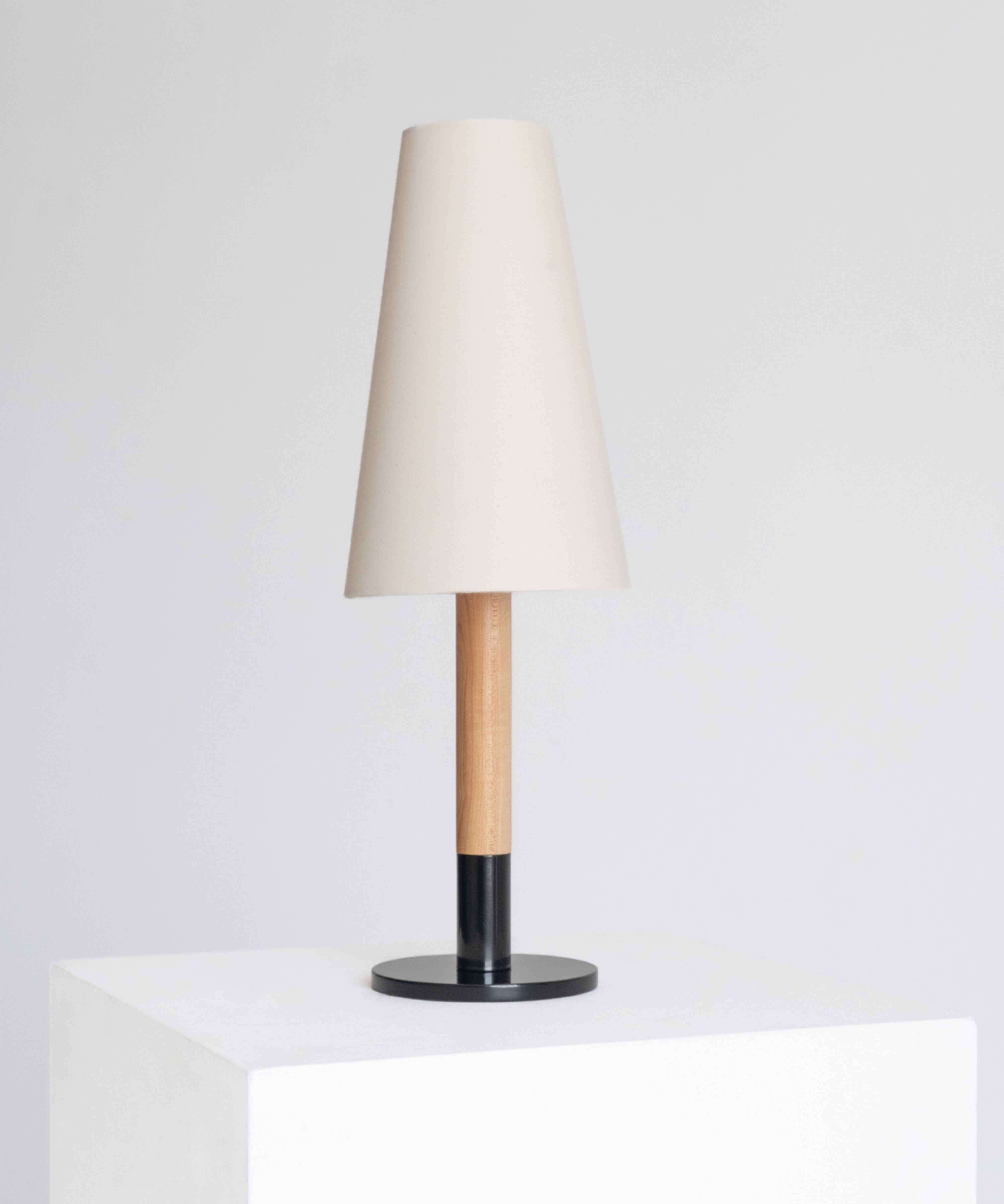 Aero Table Lamp | Oak Stem, Linen Shade