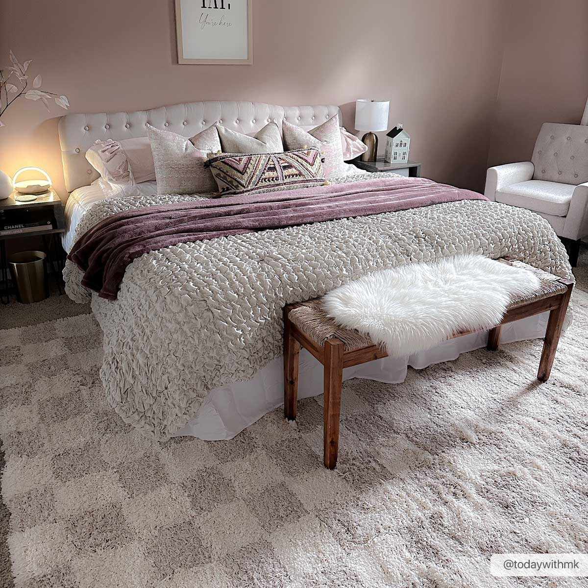 Atira Checkered Area Rug  Plush Polypropylene, Contemporary Design
