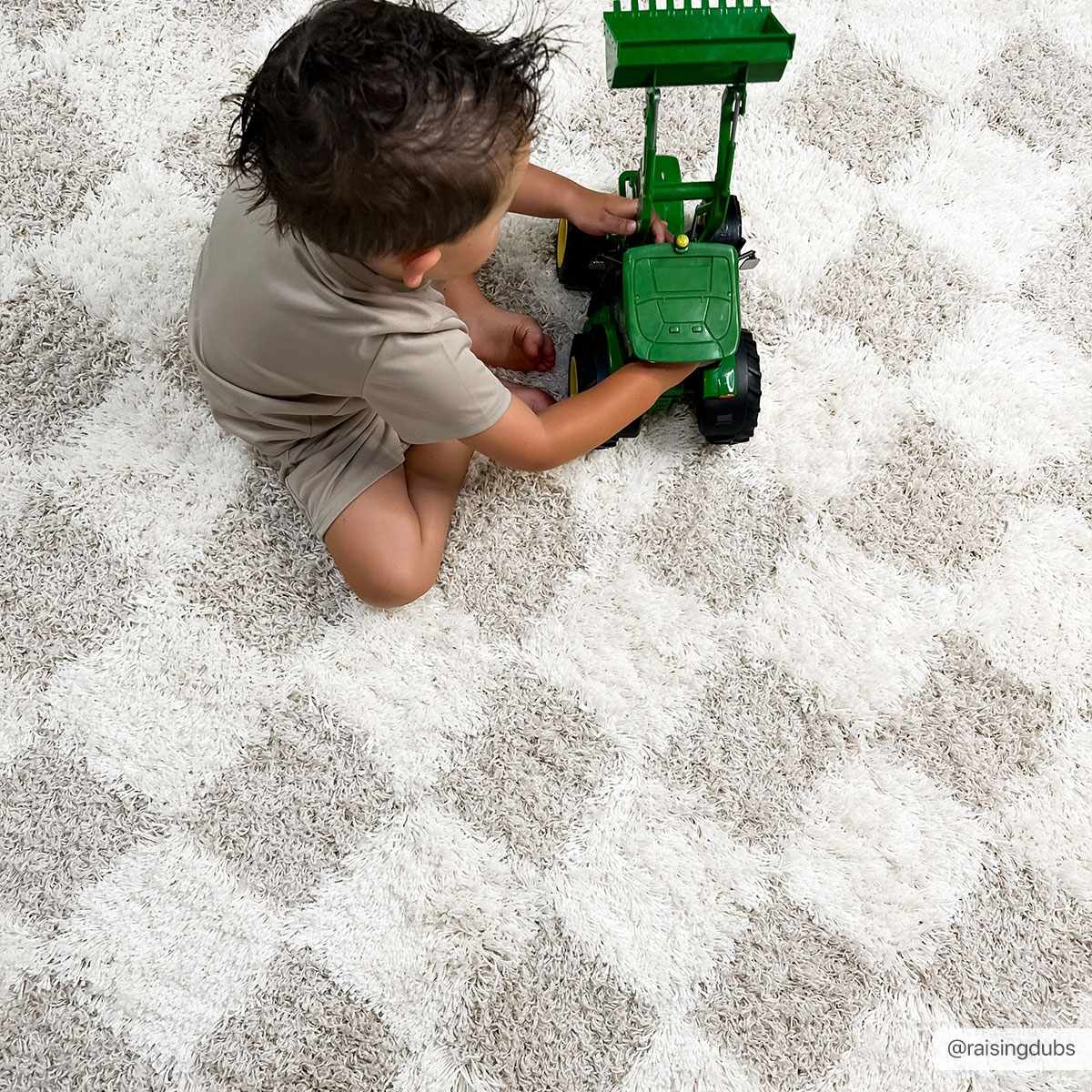 Atira Checkered Area Rug  Plush Polypropylene, Contemporary Design
