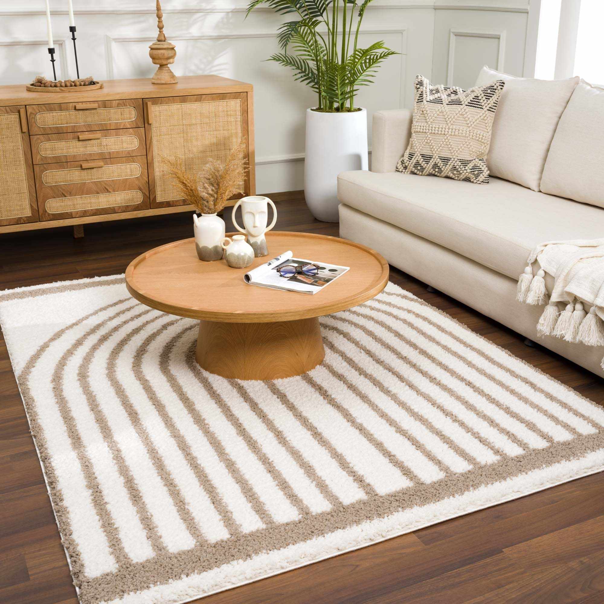 Bela Area Rug Plush Pile 100% Polyester Transitional Bohemian