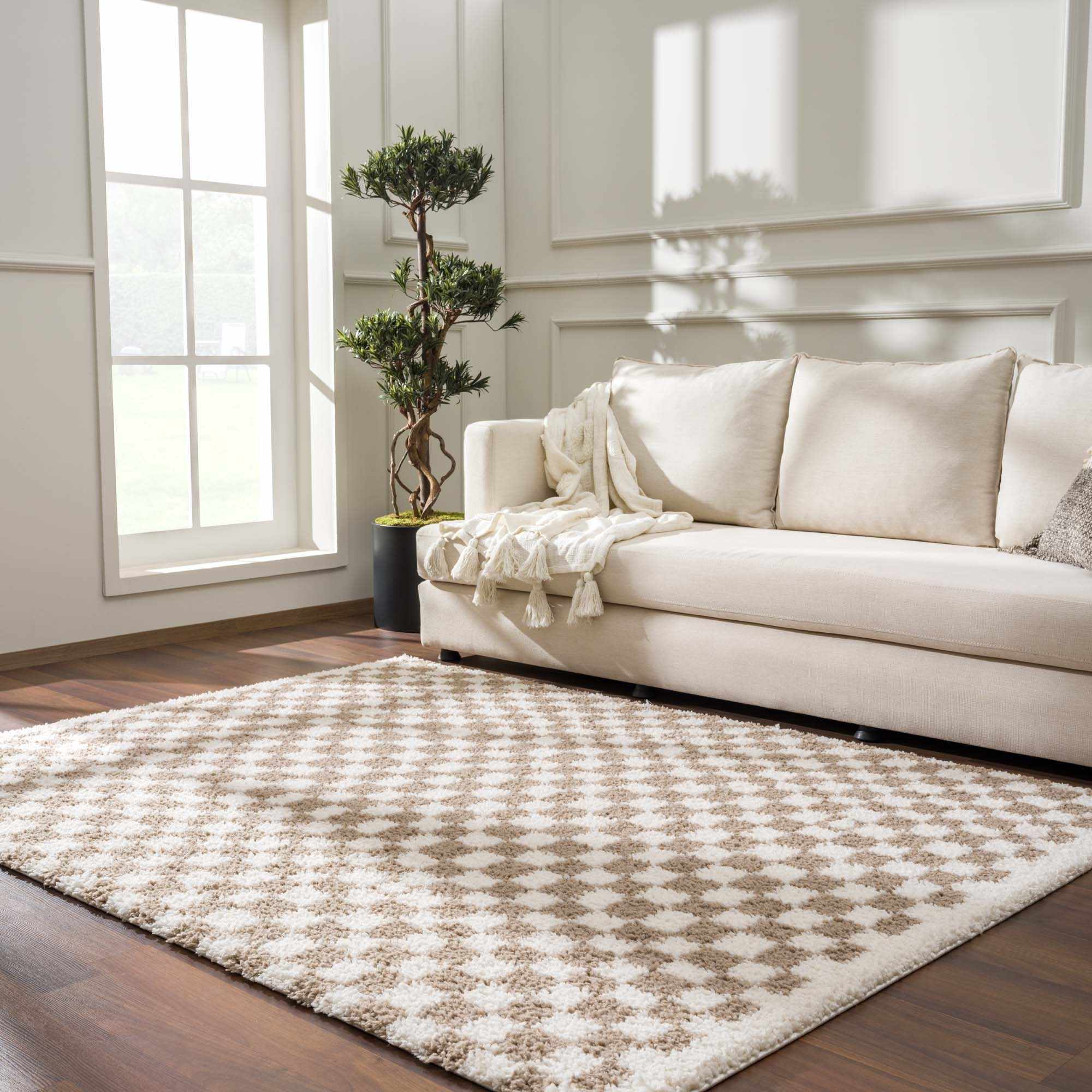 Kairo Checkered Shag Rug  Plush Pile, 100% Polyester, Machine Woven