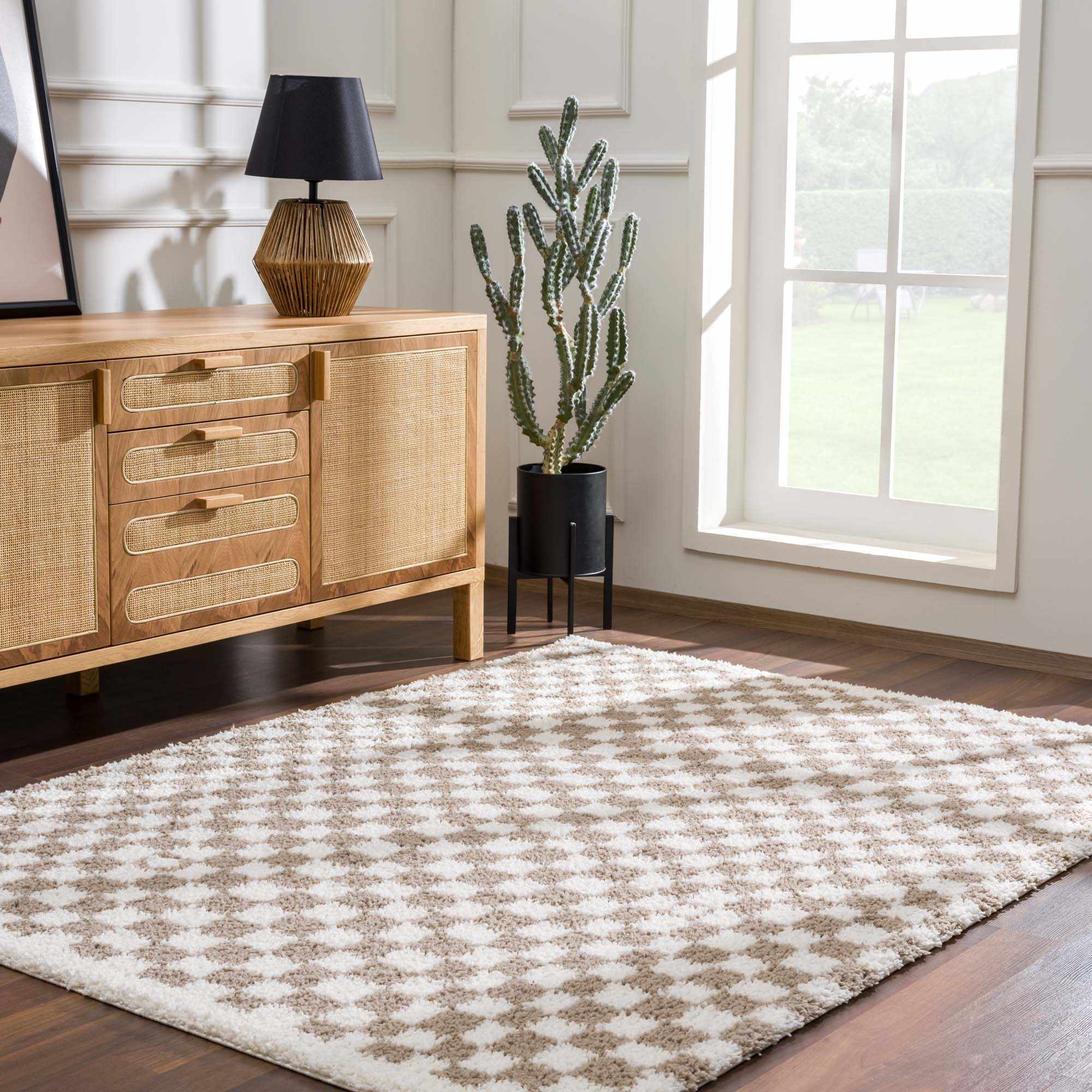 Kairo Checkered Shag Rug  Plush Pile, 100% Polyester, Machine Woven