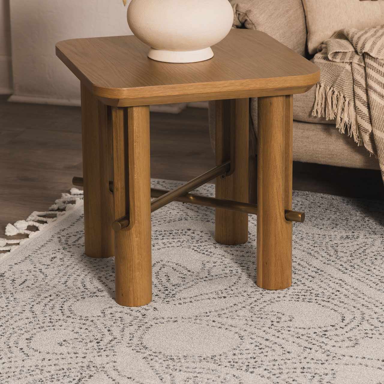 Bela Area Rug  Machine Woven  Medium Pile Polyester