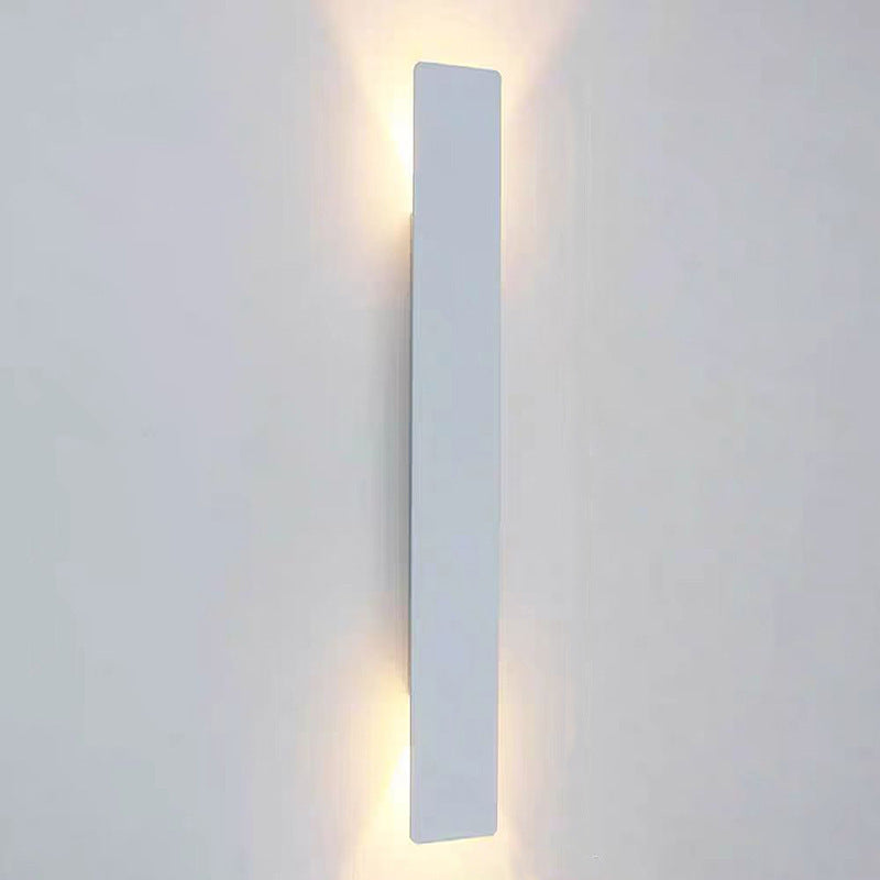 Contemporary Minimalist Waterproof LED Wall Sconce Lamp in Aluminum and Acrylic for Outdoor Patios