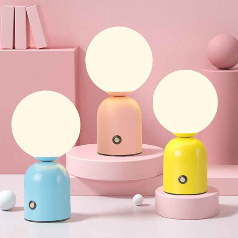 Modern Scandinavian Round Orb USB LED Table Lamp in Acrylic for Bedroom