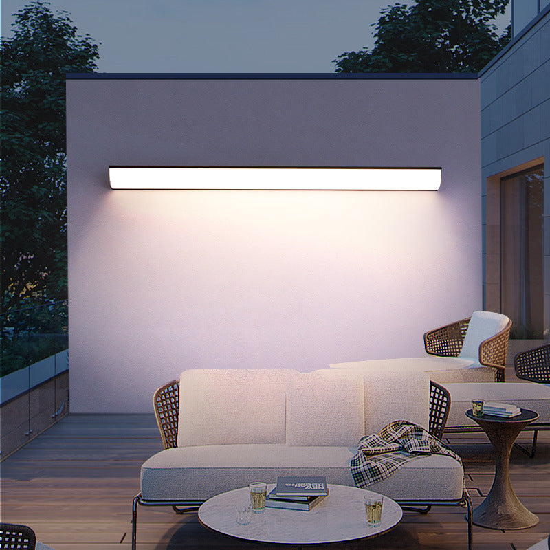 Contemporary Waterproof Rectangular Aluminum and Acrylic LED Outdoor Wall Light for Gardens