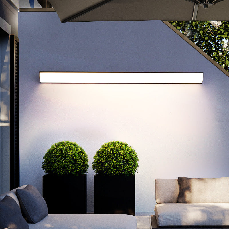 Contemporary Waterproof Rectangular Aluminum and Acrylic LED Outdoor Wall Light for Gardens