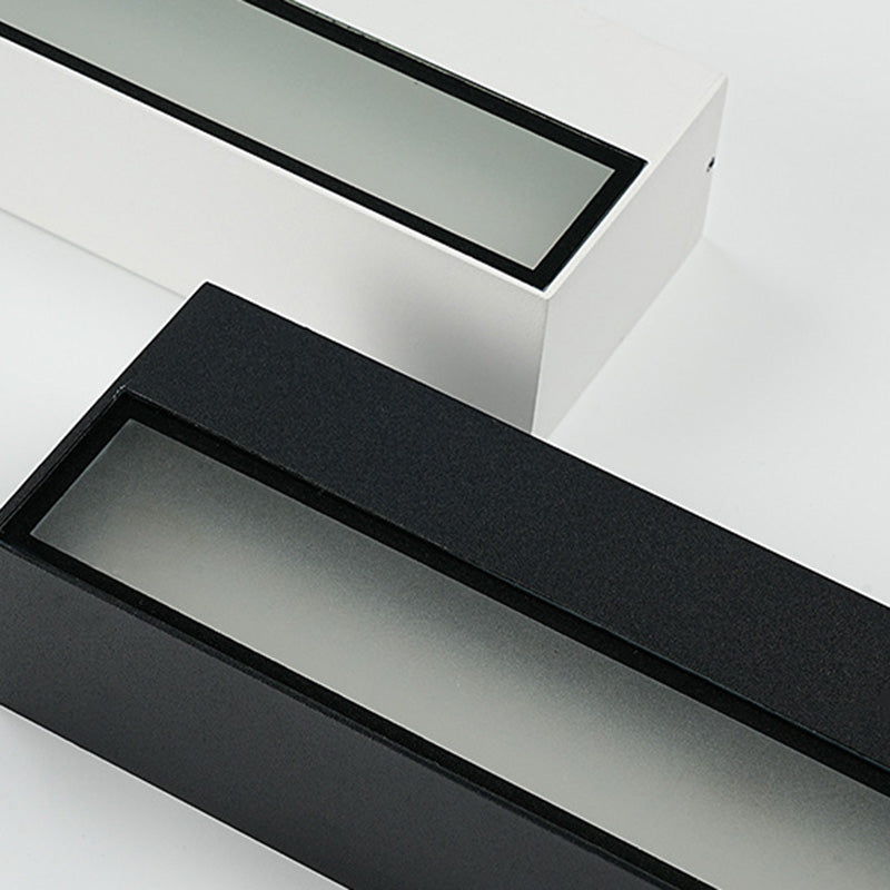 Contemporary Waterproof Aluminum LED Wall Sconce Lamp - Rectangular Design for Garden