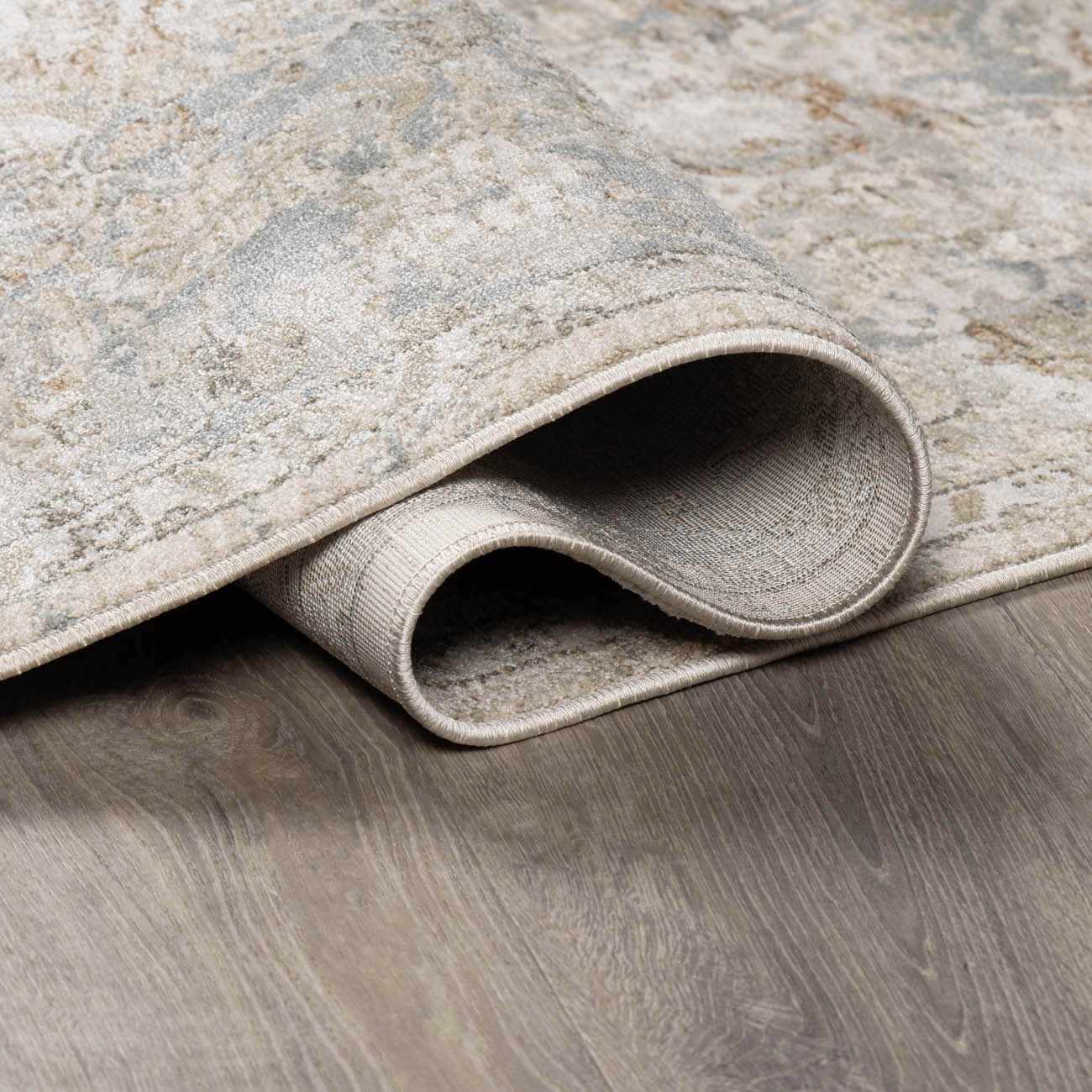 Nola Boutique Rug  Medium Pile, Machine Woven, Traditional Style