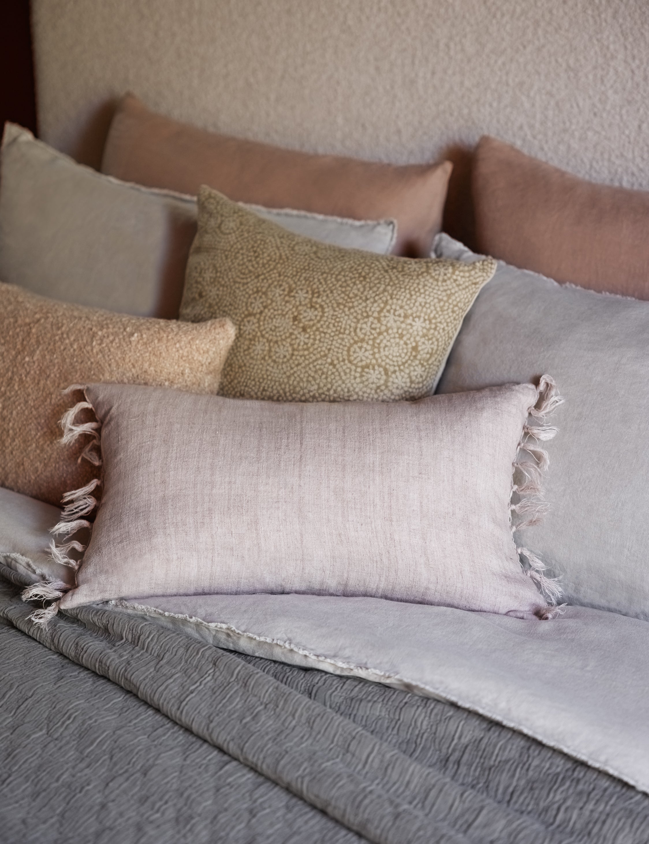 Brio Linen Pillow | Handmade with Tasseled Ends