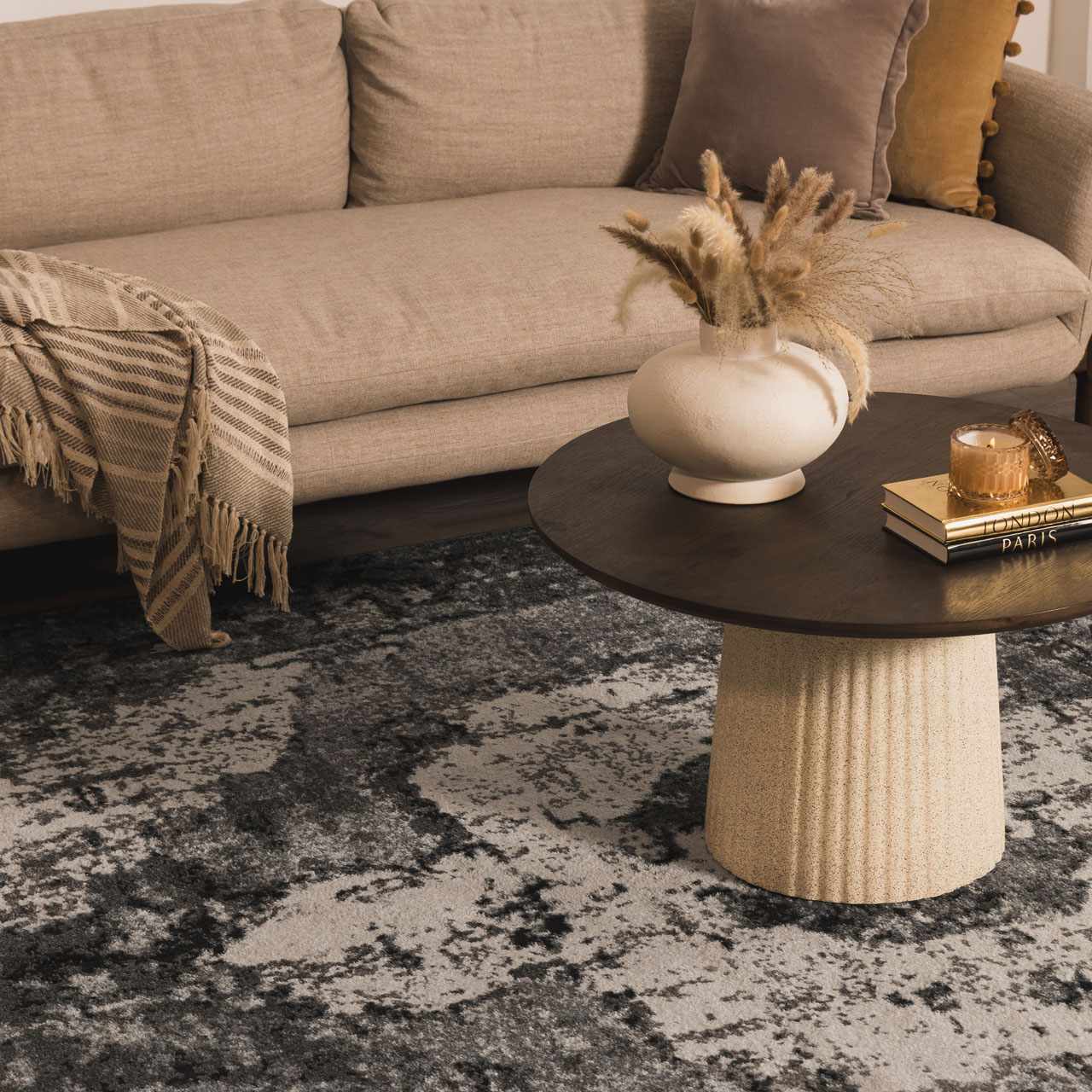 Noria Area Rug  Machine Woven  Medium Pile, Traditional Style