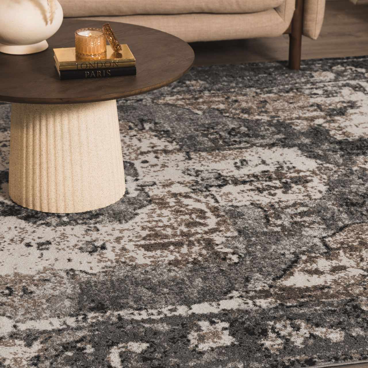 Noria Area Rug  Machine Woven  Medium Pile, Traditional Style