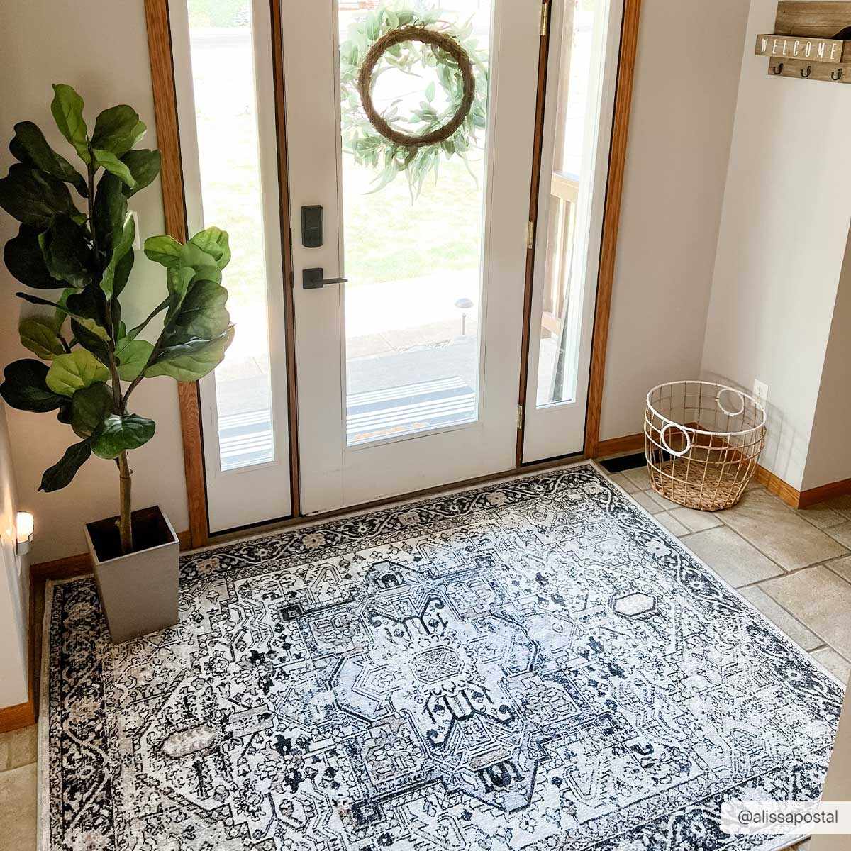 Cavara Area Rug  Washable  Traditional Style, Low Pile