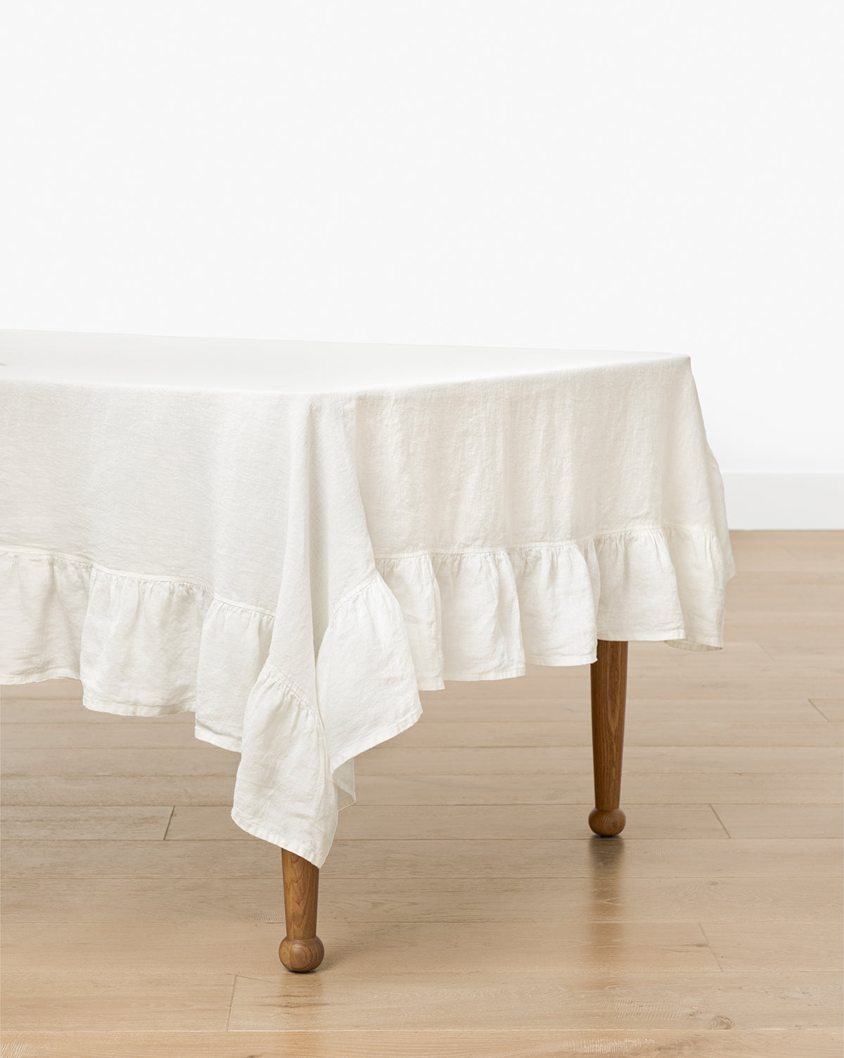 Cielo Tablecloth Linen Ruffle Design  Natural Texture