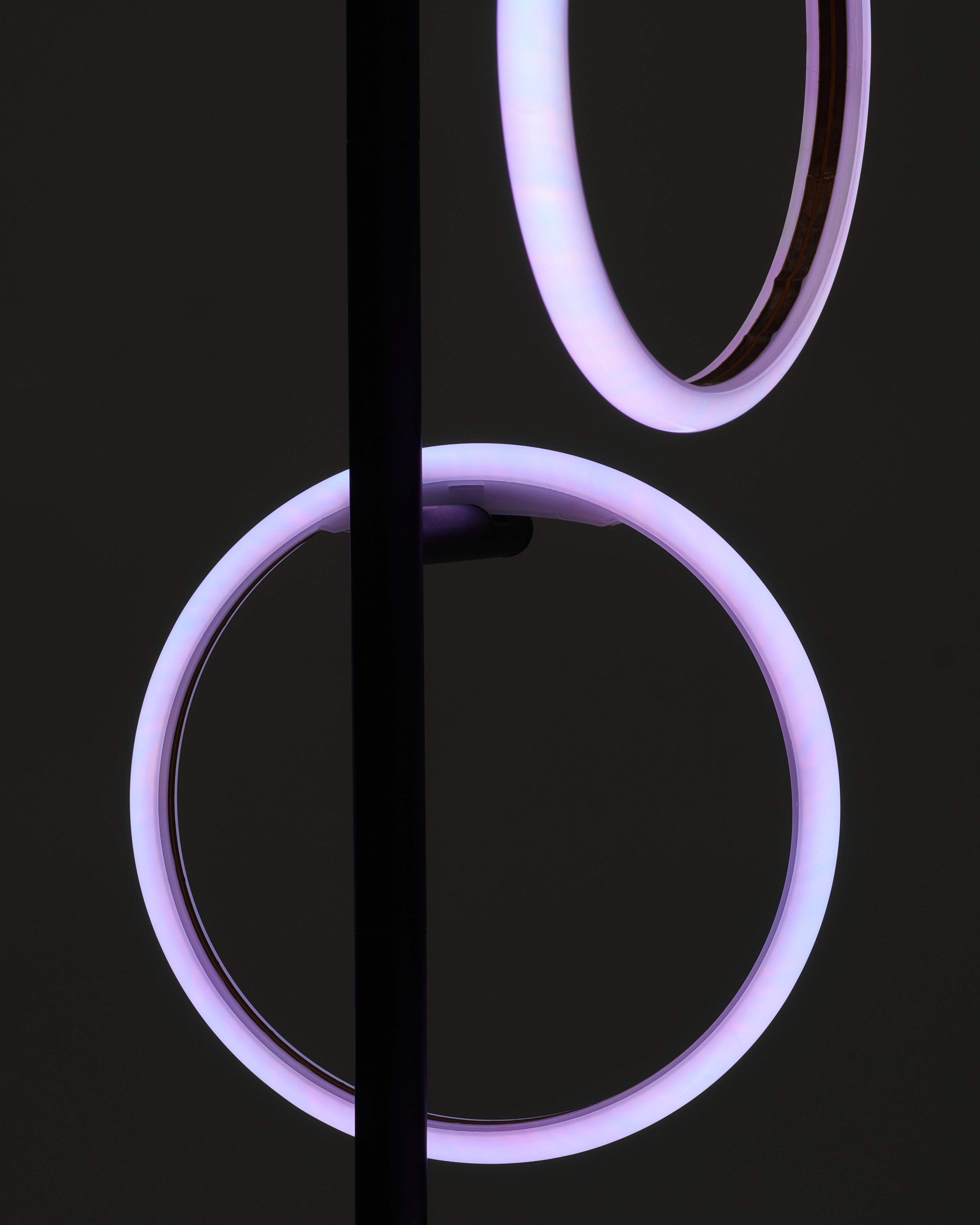 Breeze RGB Floor Lamp | Color-Changing, Matte Black Finish