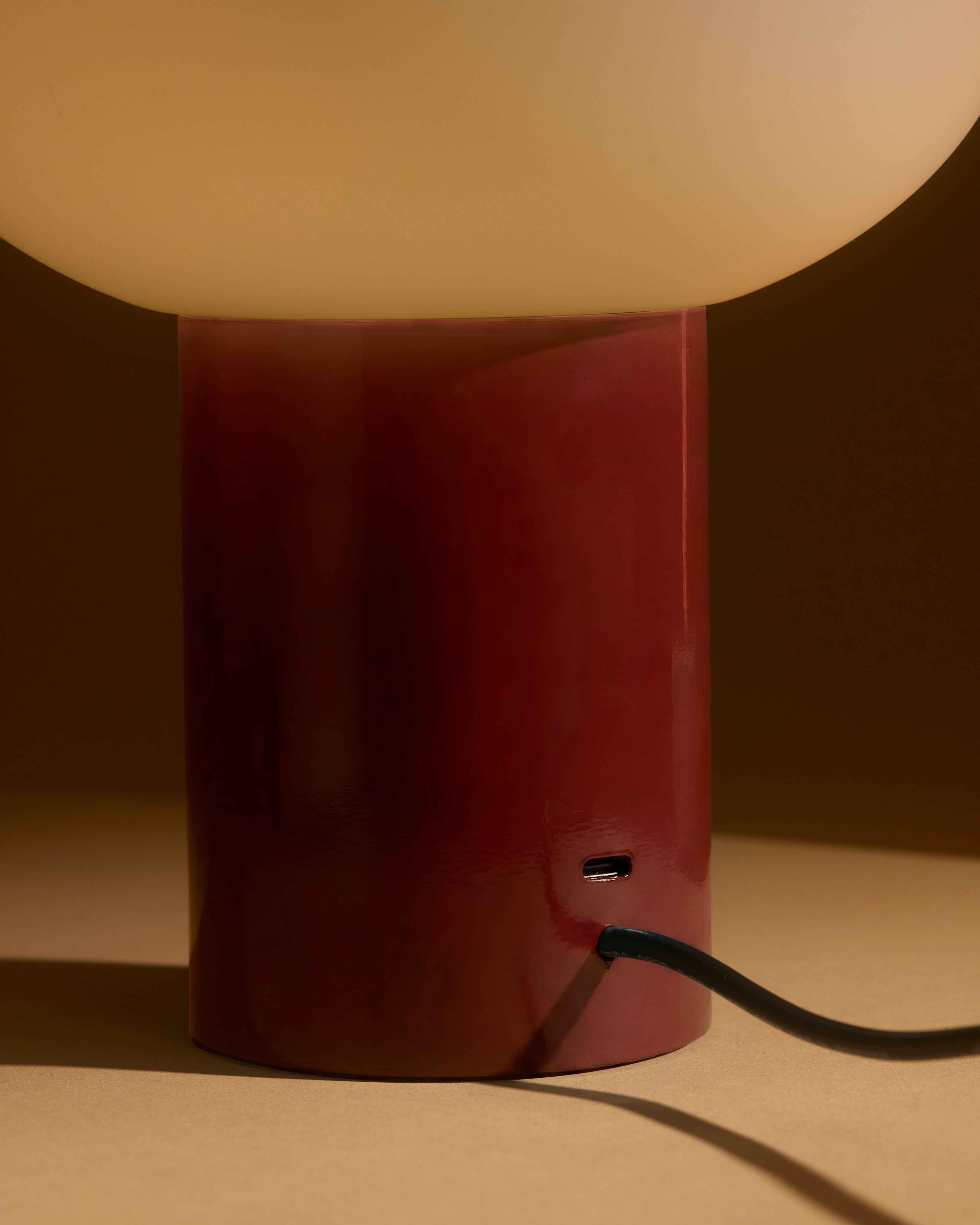 Ivy Glow Table Lamp | Frosted Oval Globe, USB-C Port