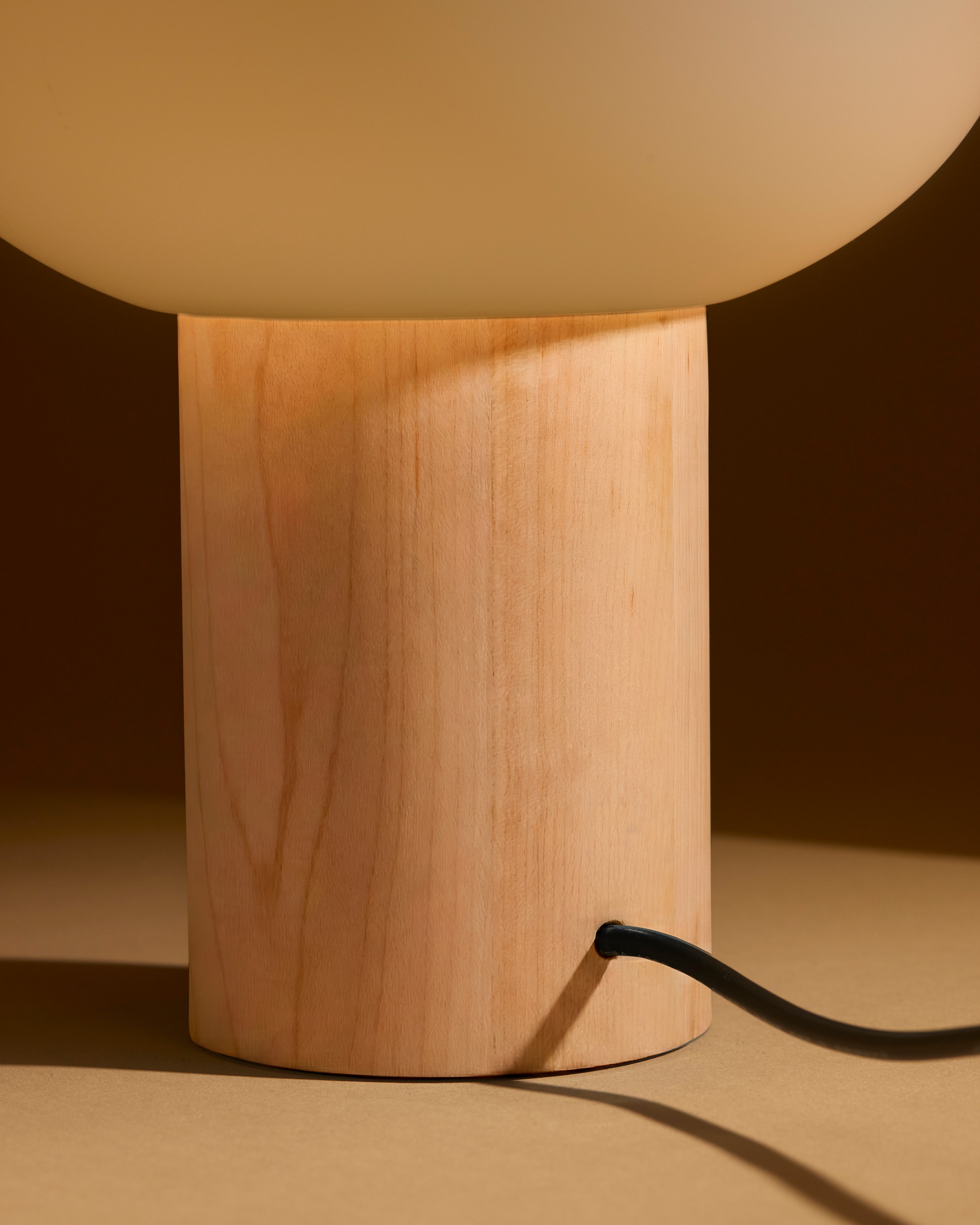 Ivy Glow Table Lamp | Frosted Oval Globe, USB-C Port