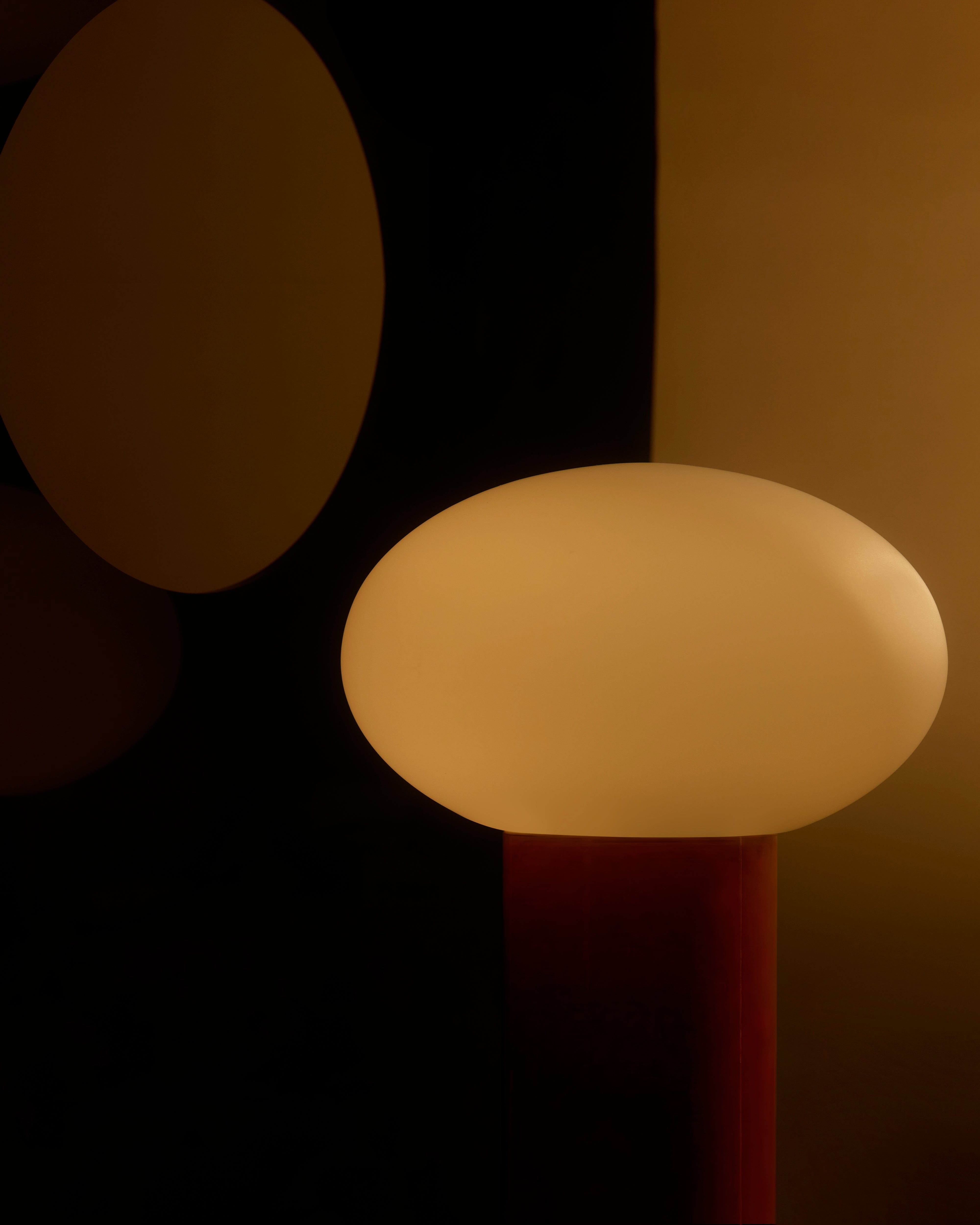 Ivy Glow Table Lamp | Frosted Oval Globe, USB-C Port