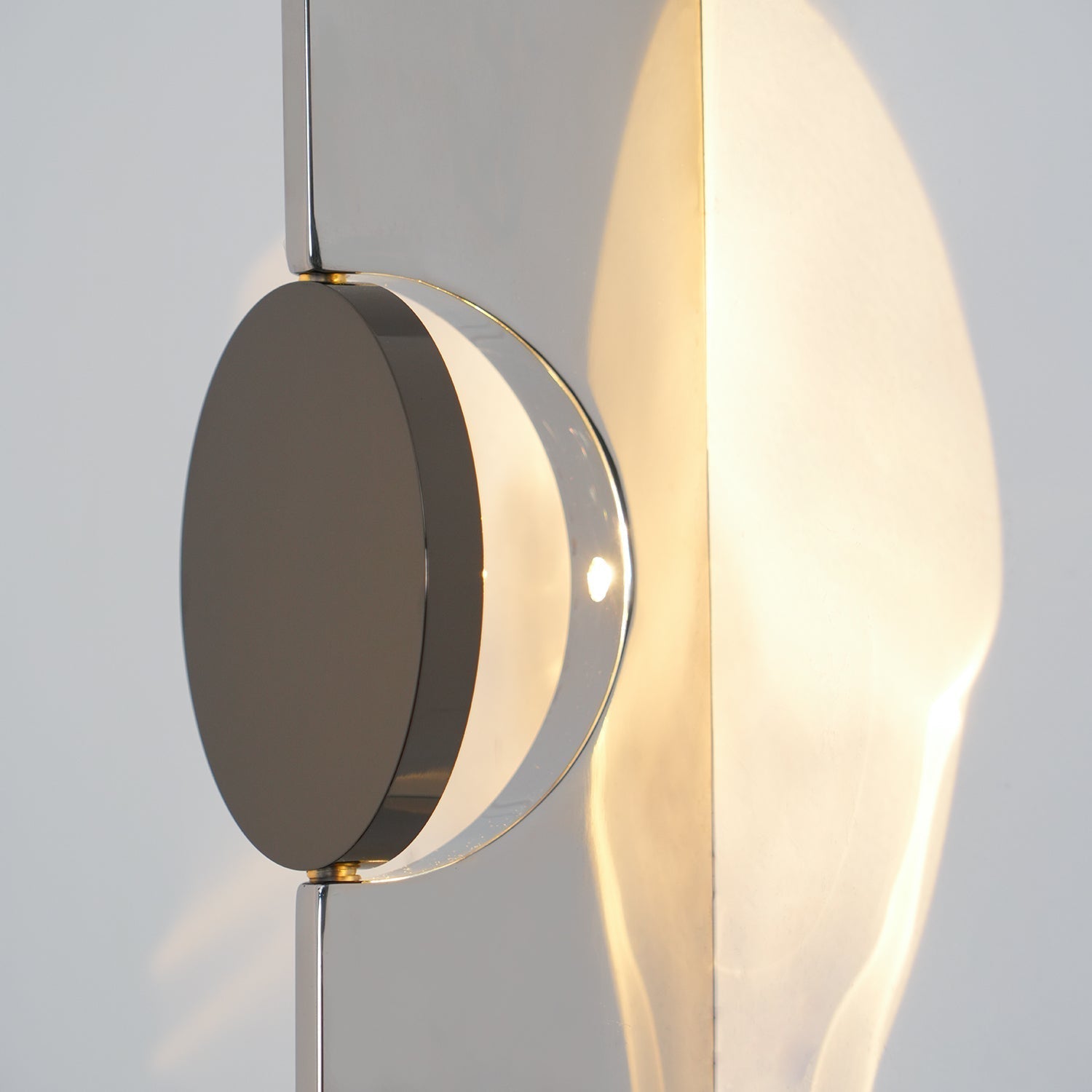 Bello LED Wandlamp | Artistiek Lichteffect, Chroom Afwerking