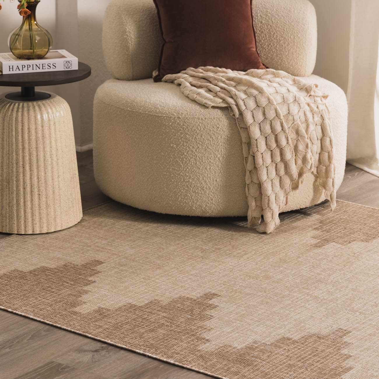 Bela Outdoor Rug  Aztec Geometric Pattern, 100% Polypropylene