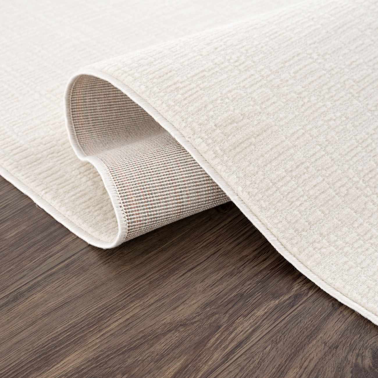 Luxe Leanna Area Rug  Machine Washable Polyester  Cream