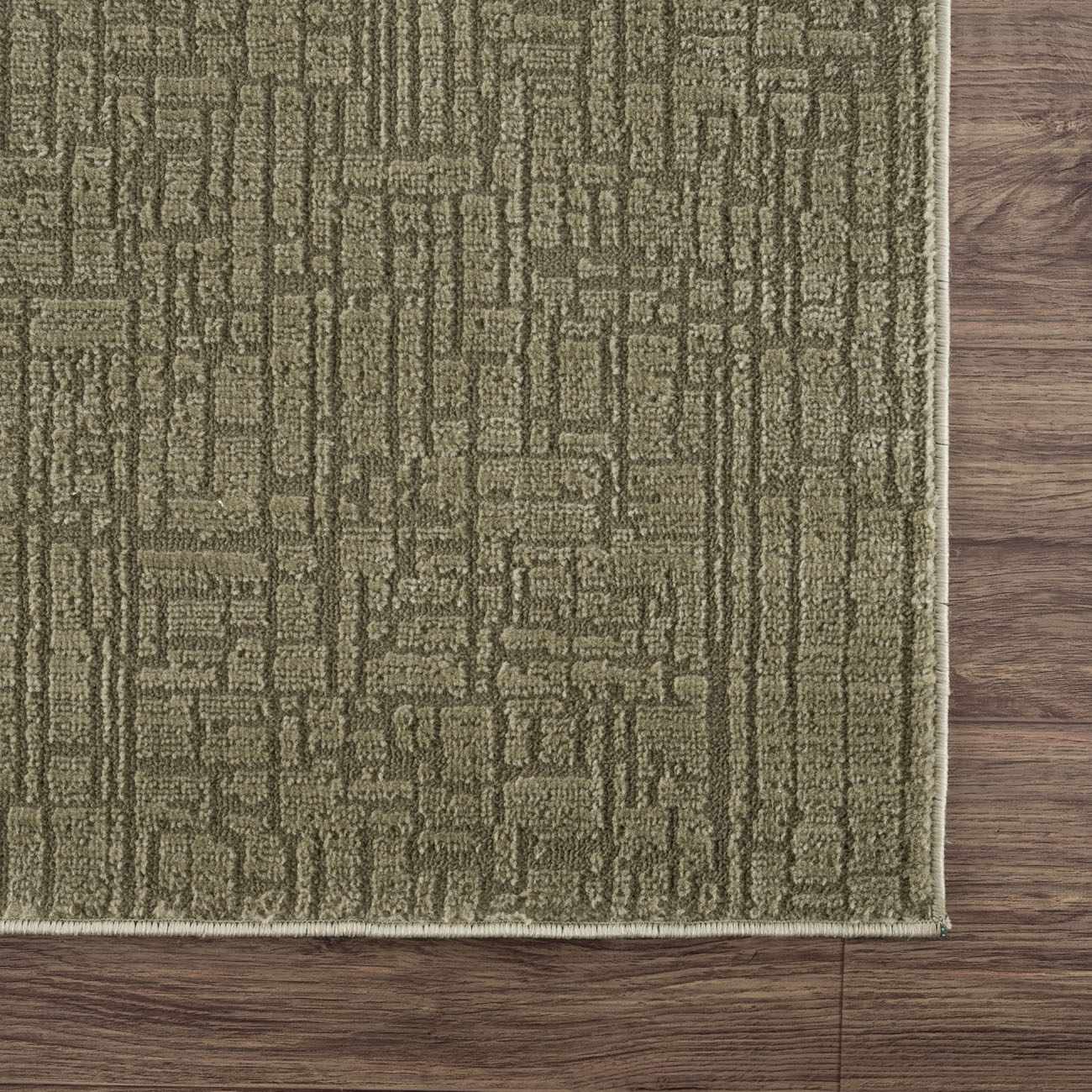 Luxe Leanna Area Rug  Machine Washable Polyester, Solid Green
