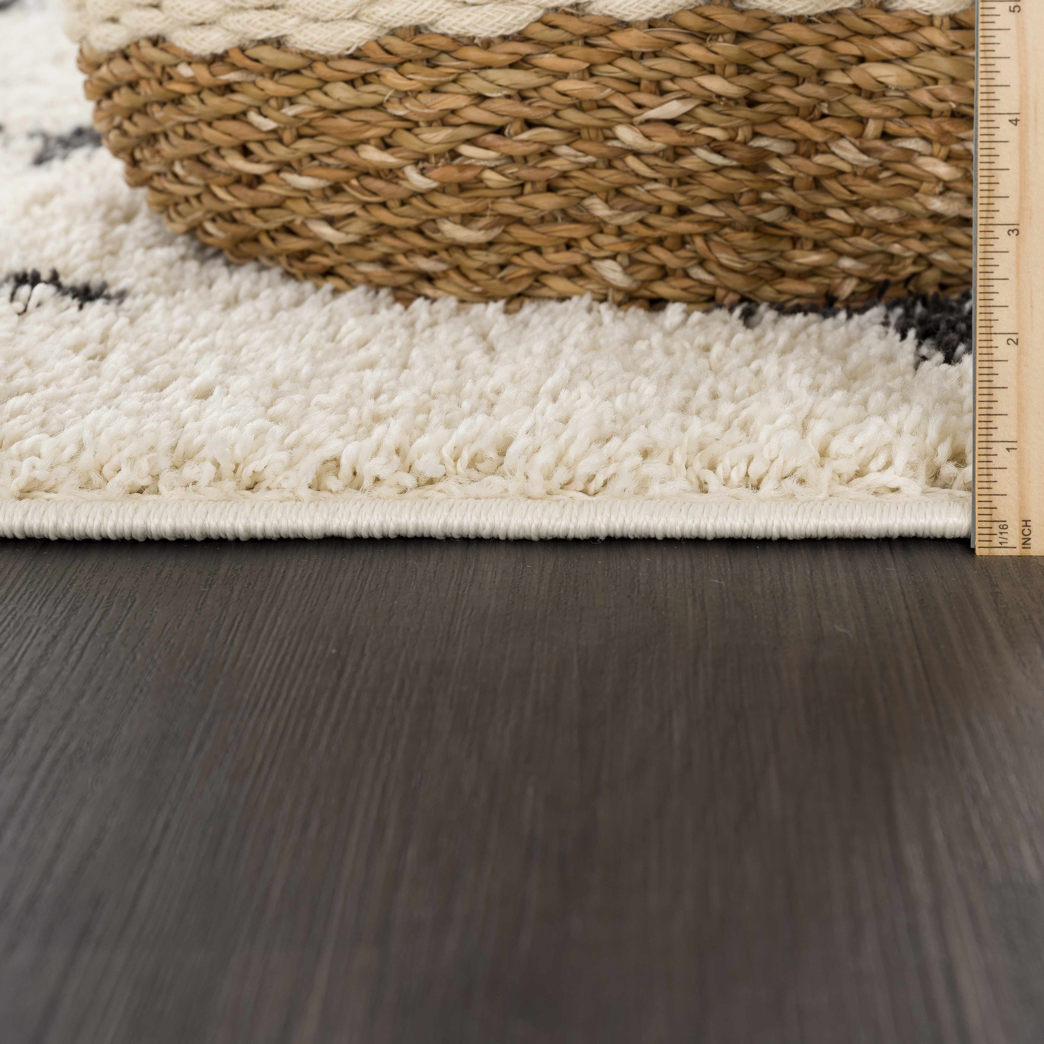 Bello Shag Area Rug  Plush Pile, Bohemian Design