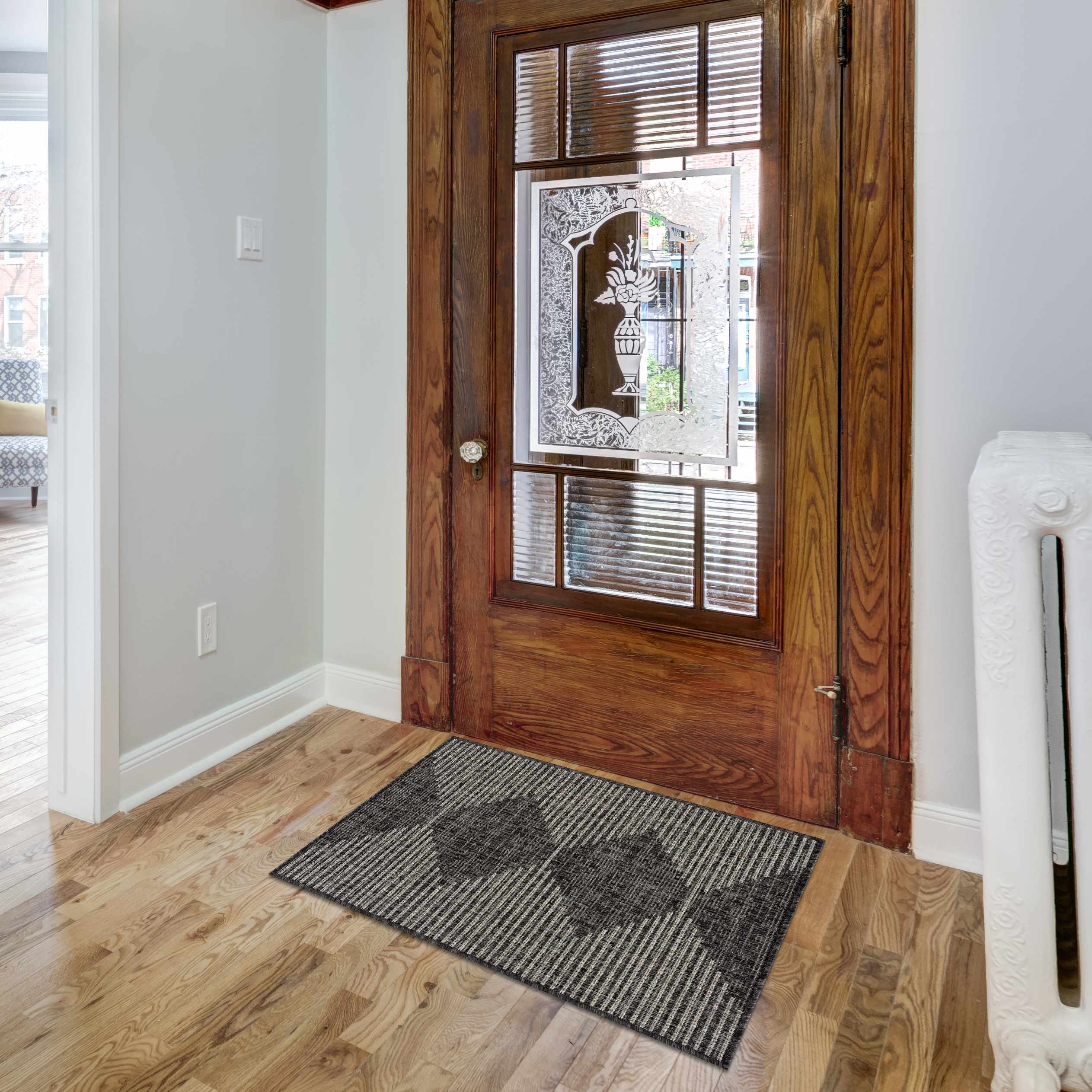 Sierra Outdoor Area Rug  Machine Woven, Easy to Clean
