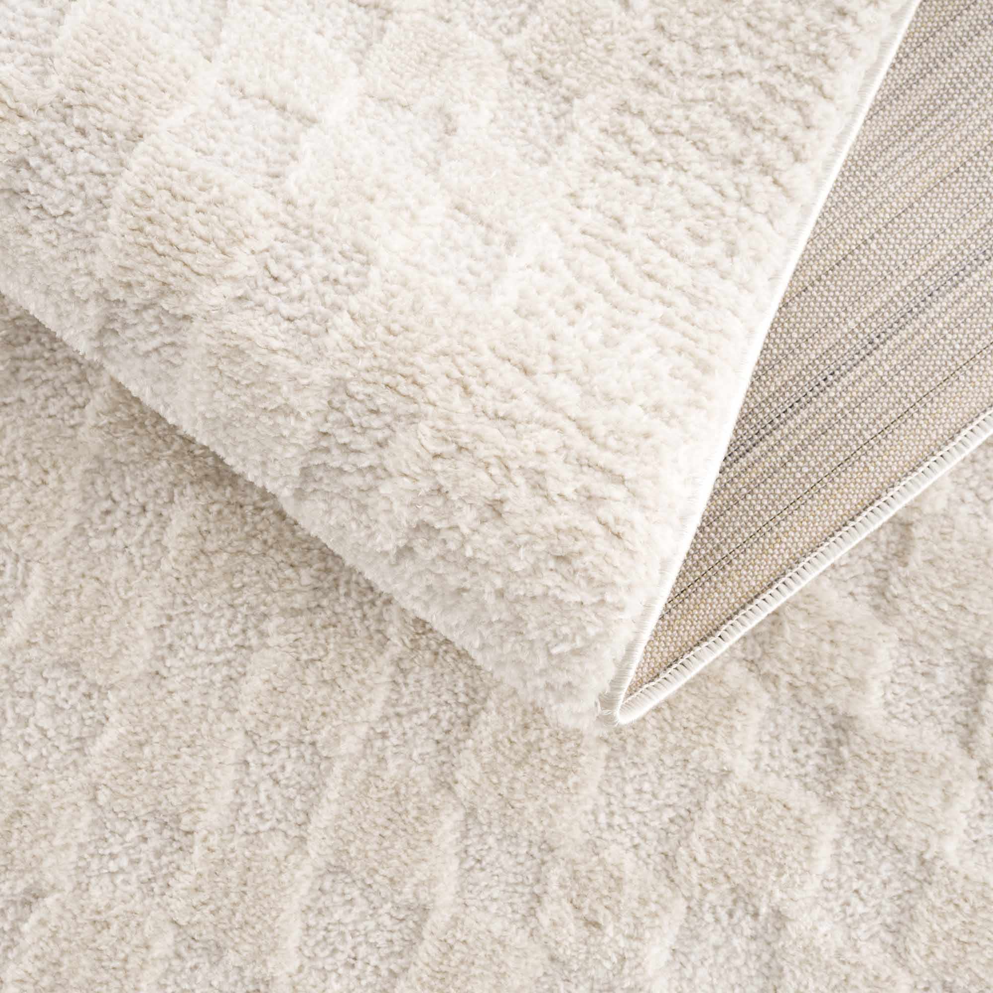 Luna Checkered Area Rug  High Pile  100% Polyester