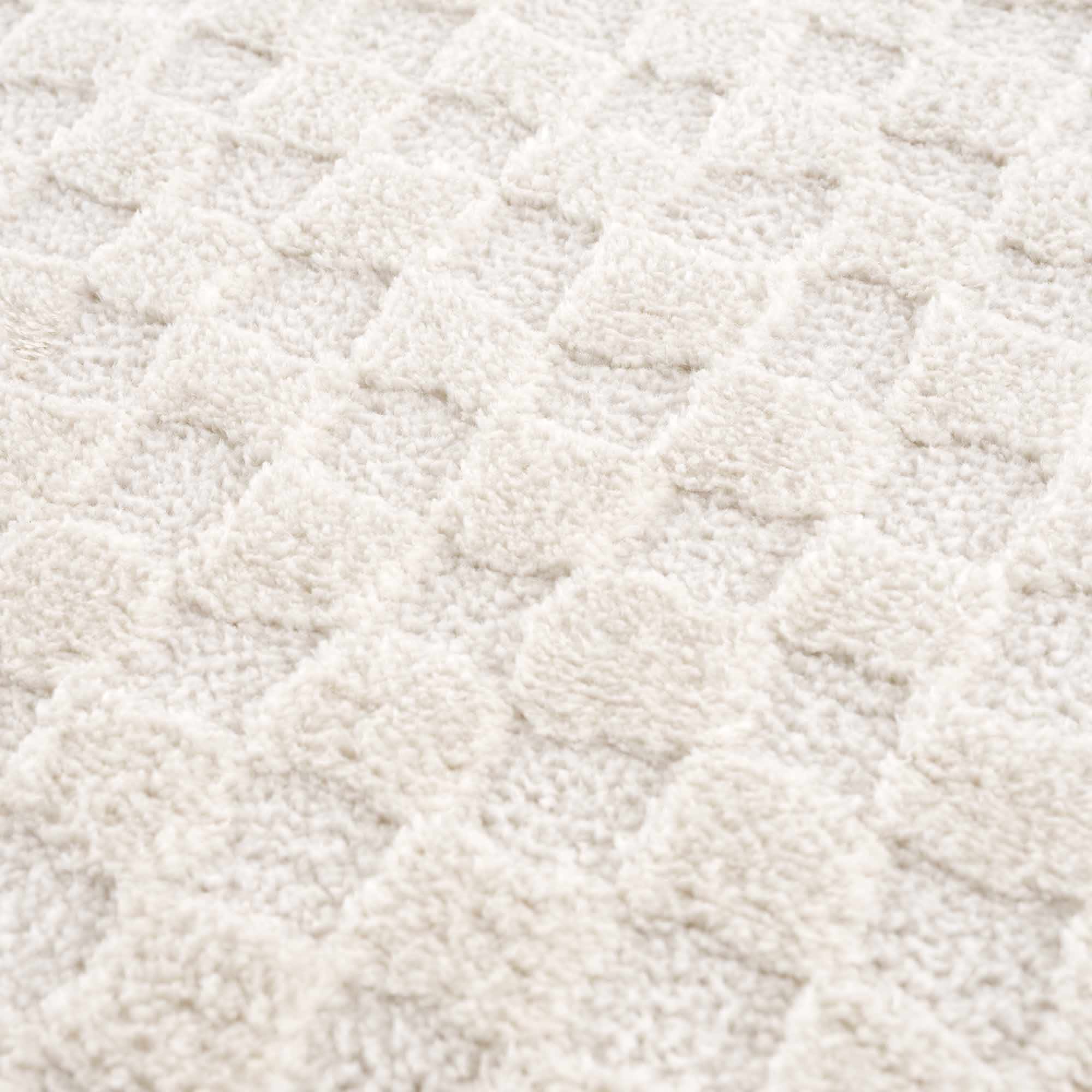Luna Checkered Area Rug  High Pile  100% Polyester