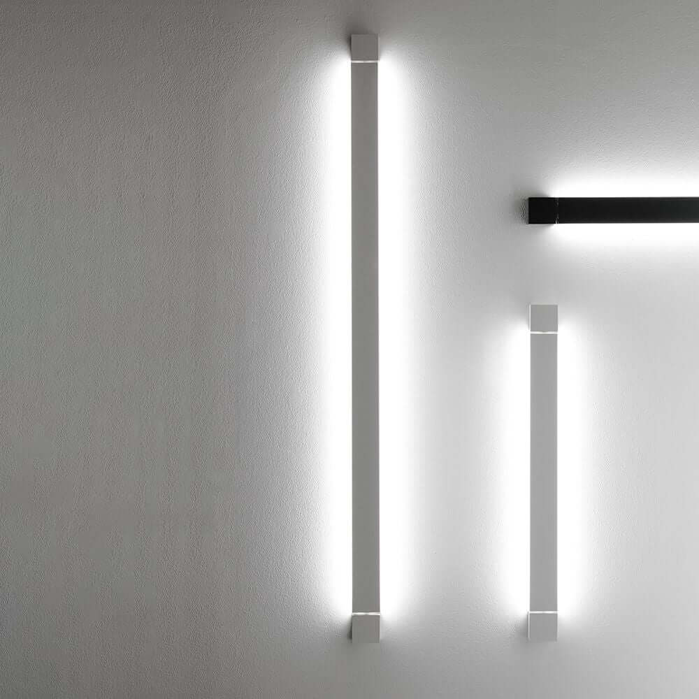 Bento LED Wall Light | Adjustable Design, Aluminum Finish