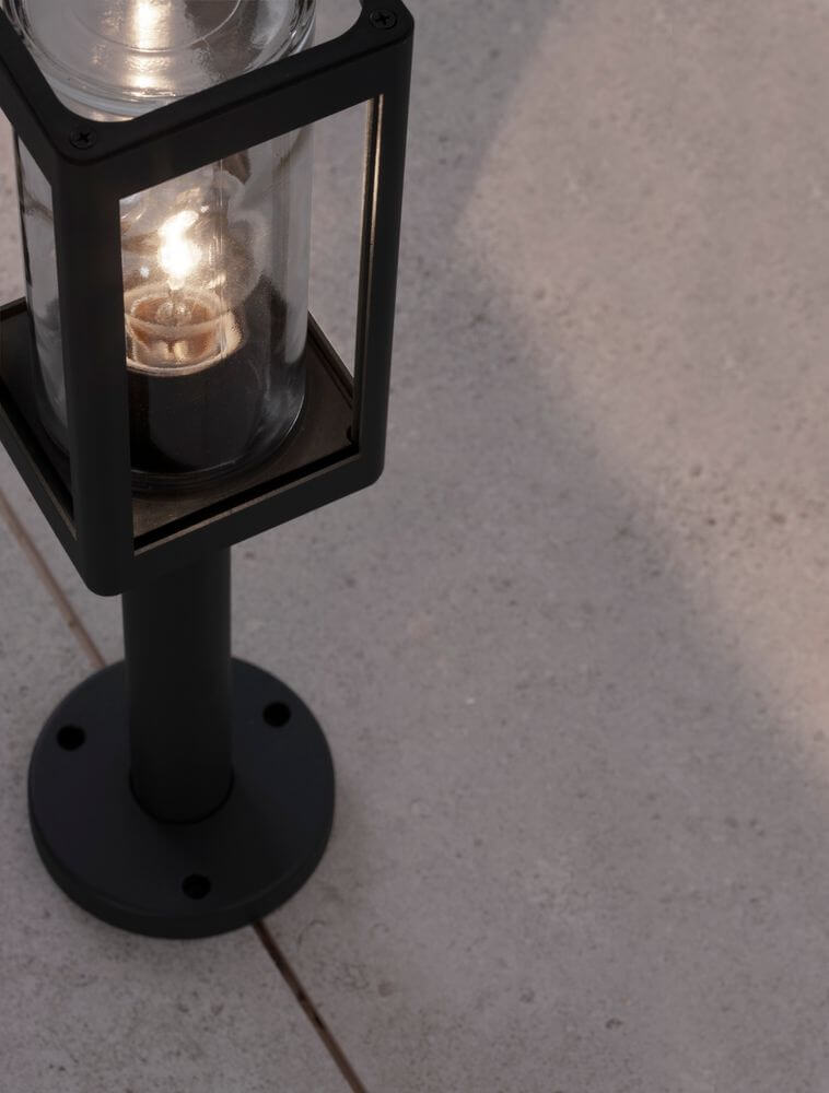 Figo Outdoor Floor Lamp | Dark Gray Aluminum, IP54 Weather-Resistant
