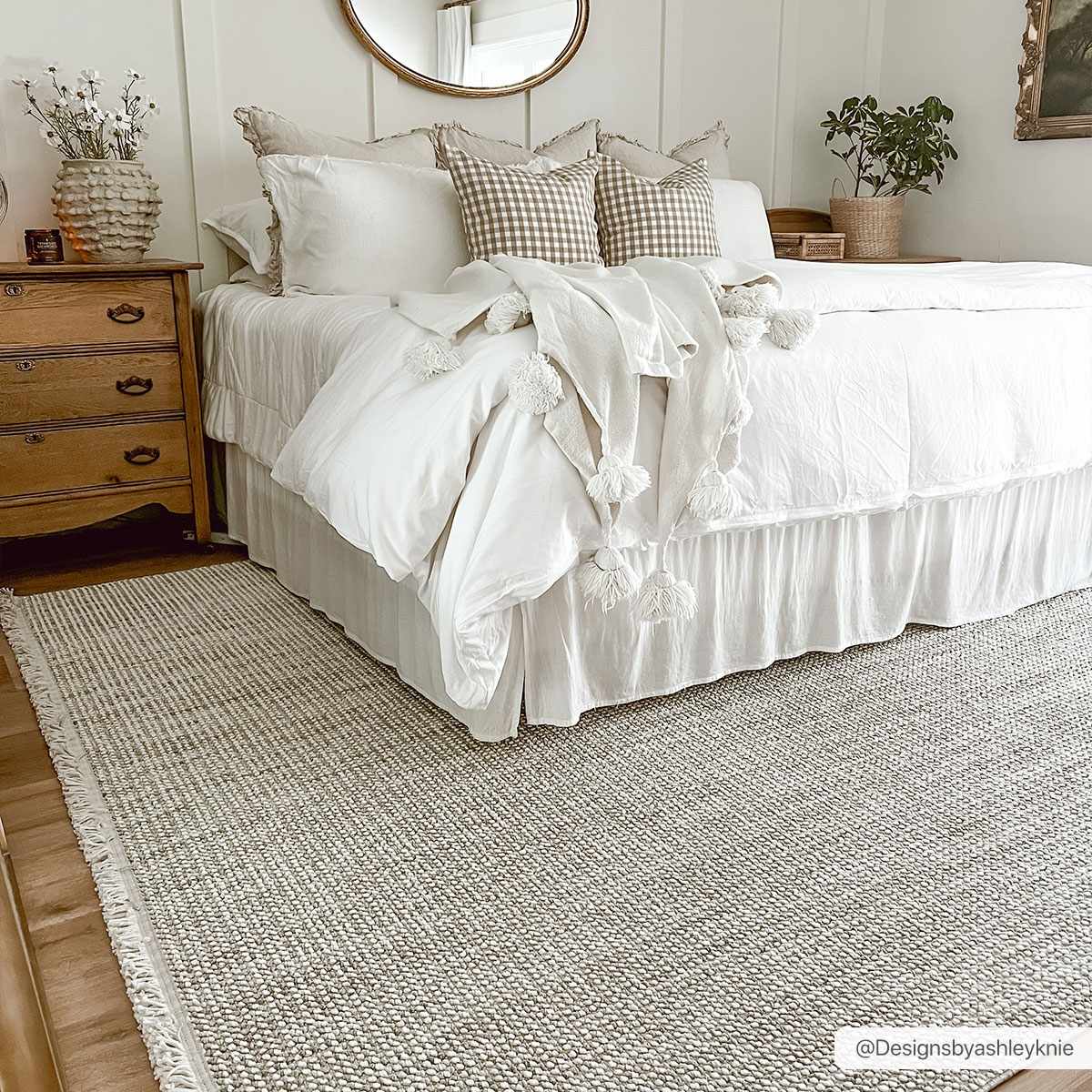 Gala Cream Area Rug  Transitional Style  Low Pile Polyester