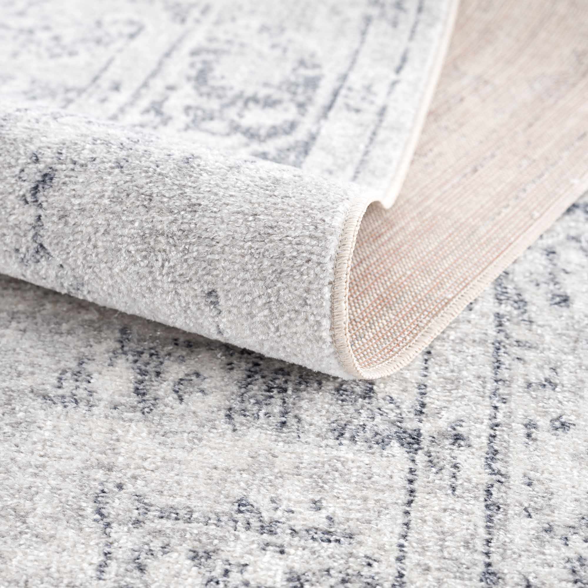 Alma Washable Rug  Traditional  Medium Pile  Antrasit