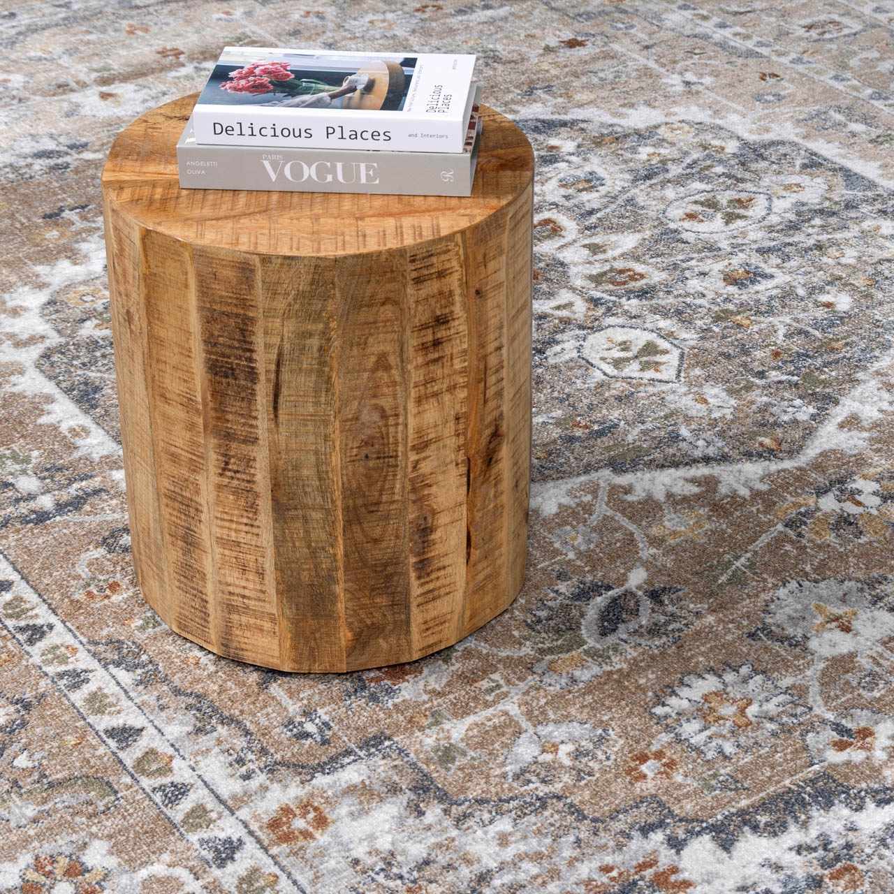 Bela Washable Rug  Medium Pile  100% Polyester  Traditional Style