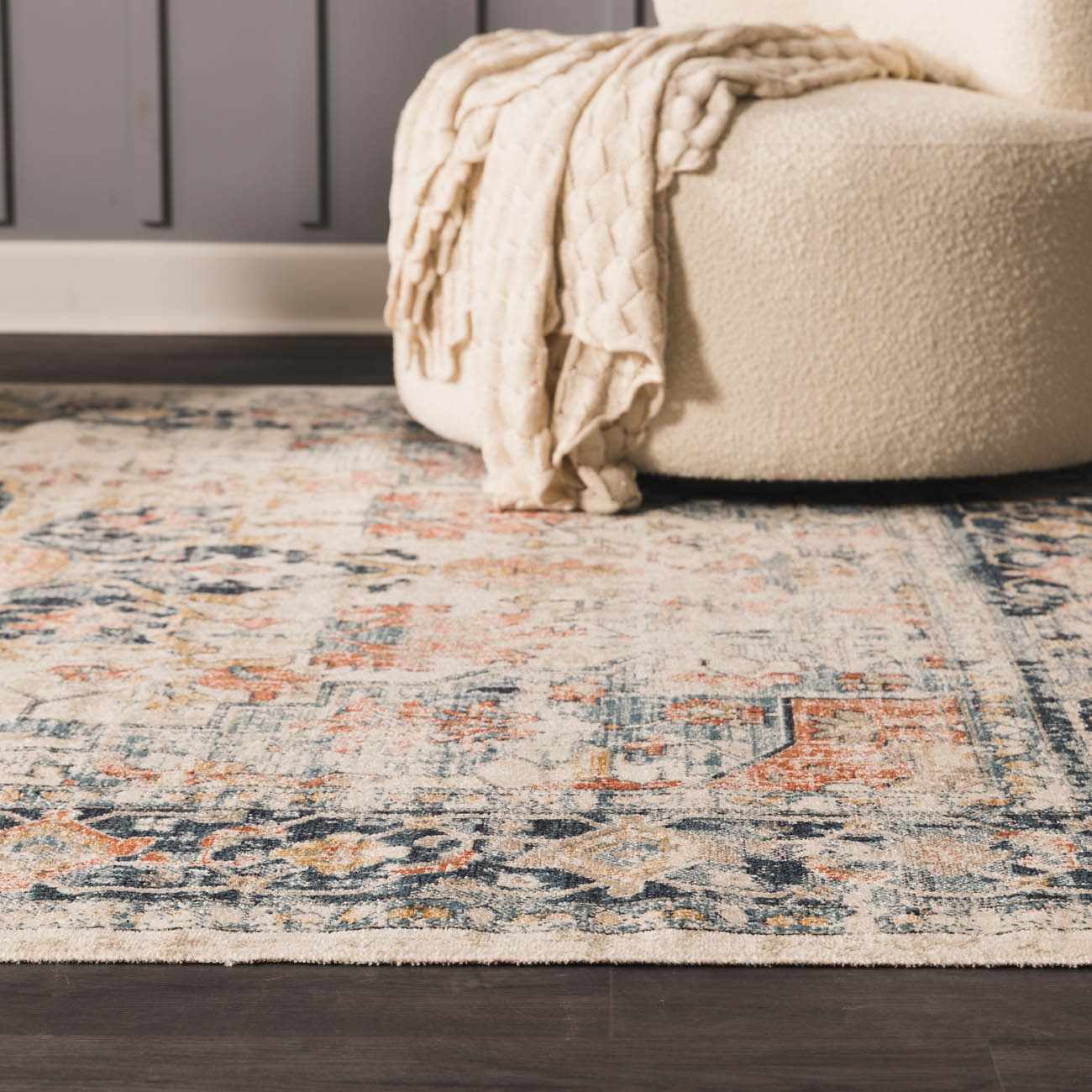 Dorian Outdoor Rug  Traditional  Machine Woven  Low Pile