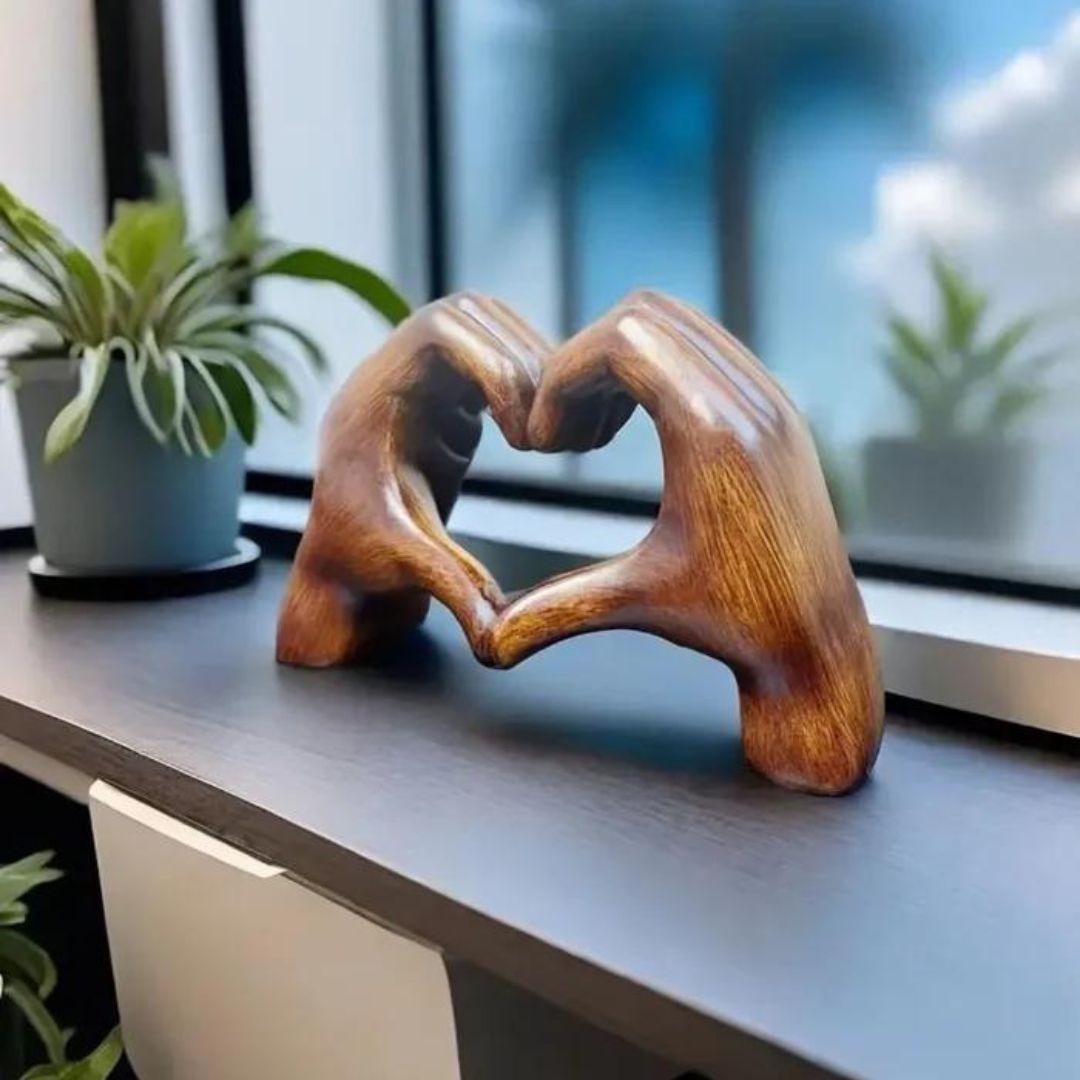 Bela Abstract Sculpture | Symbolic Heart Design, Resin Material
