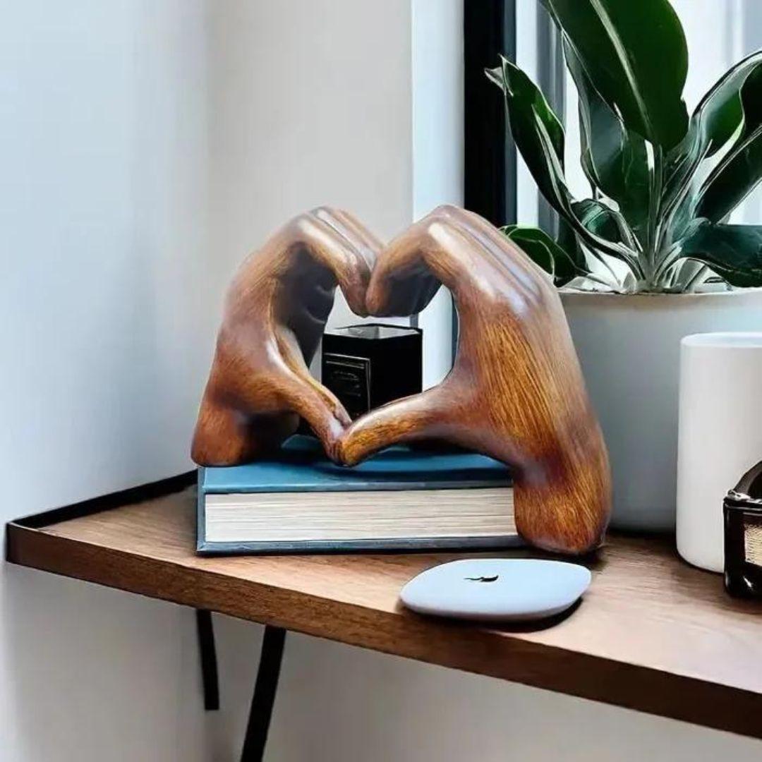 Bela Abstract Sculpture | Symbolic Heart Design, Resin Material