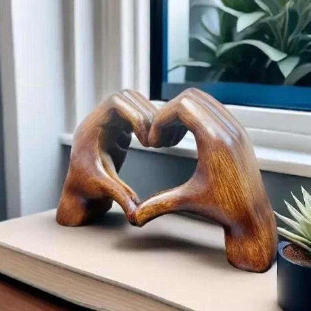 Bela Abstract Sculpture | Symbolic Heart Design, Resin Material