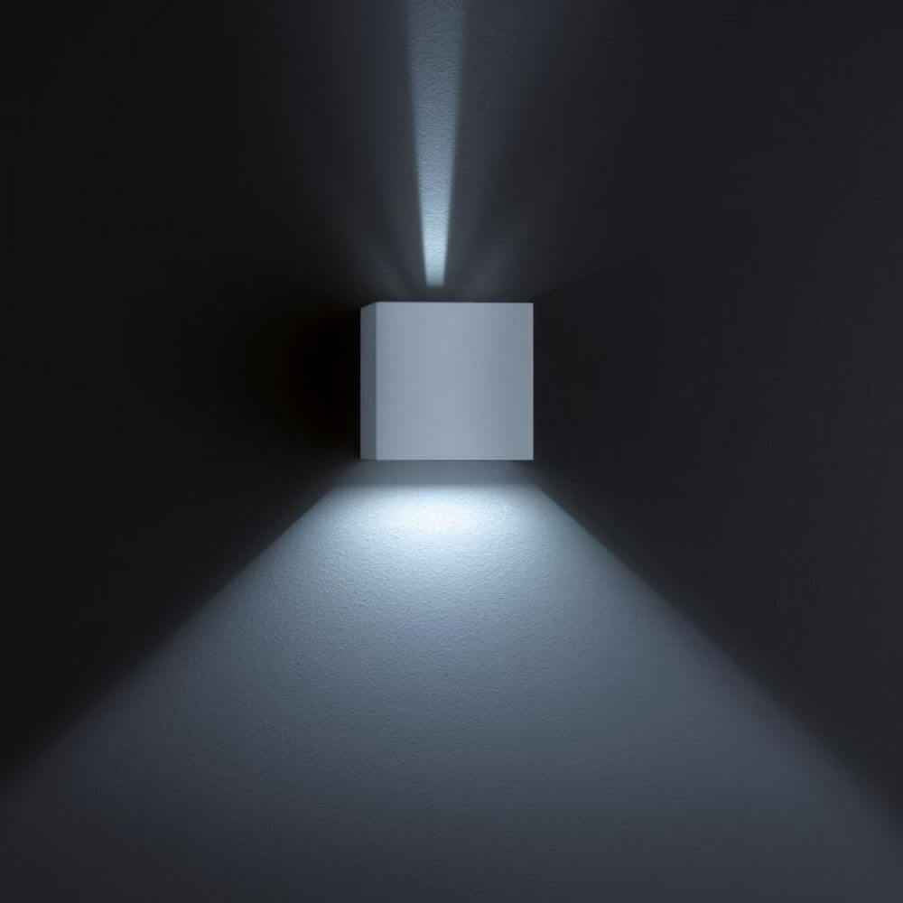 Siri LED Outdoor Wall Lamp | IP54, Nickel-Matt Finish