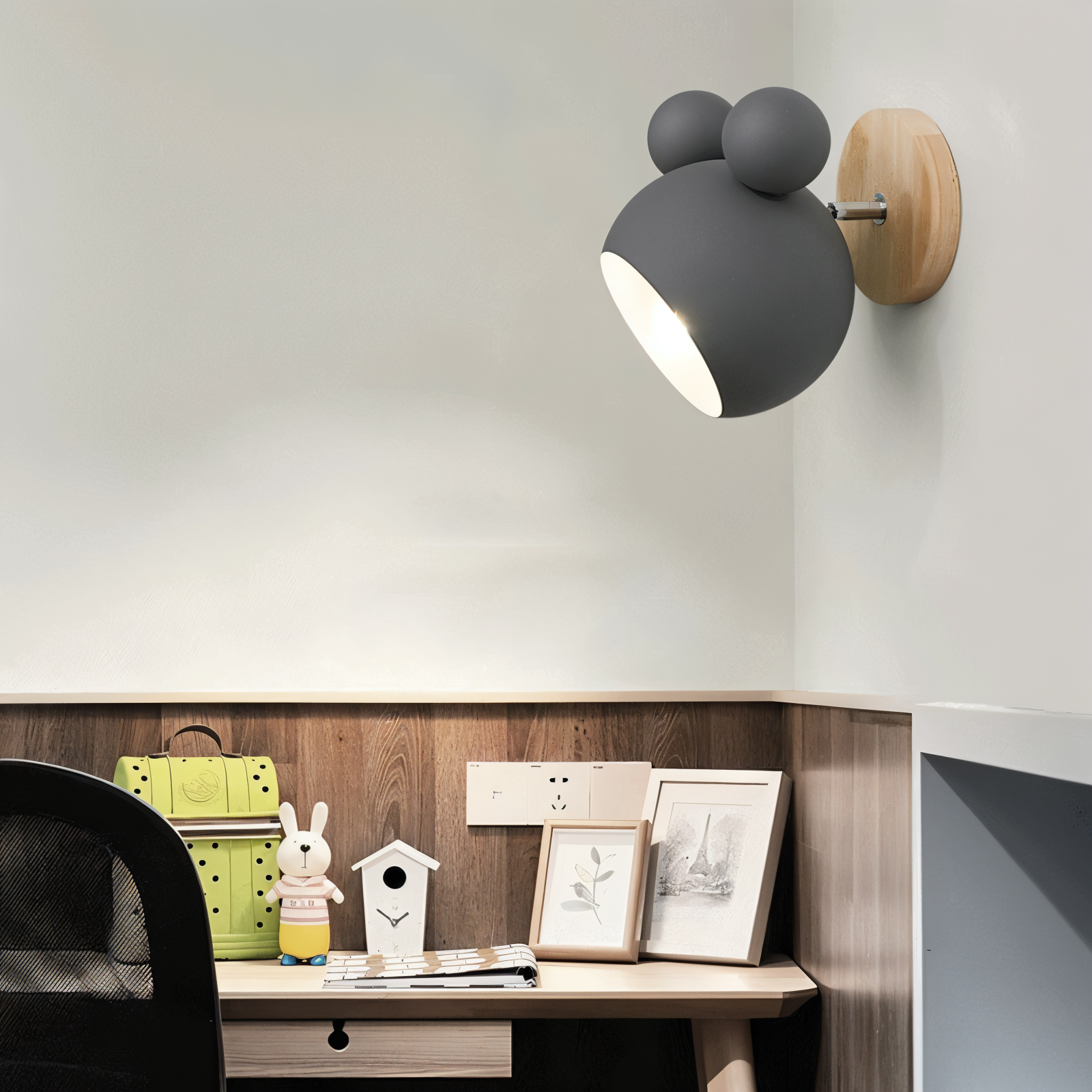 Blinky Wall Lamp | Adjustable Light Direction, Aluminium & Wood